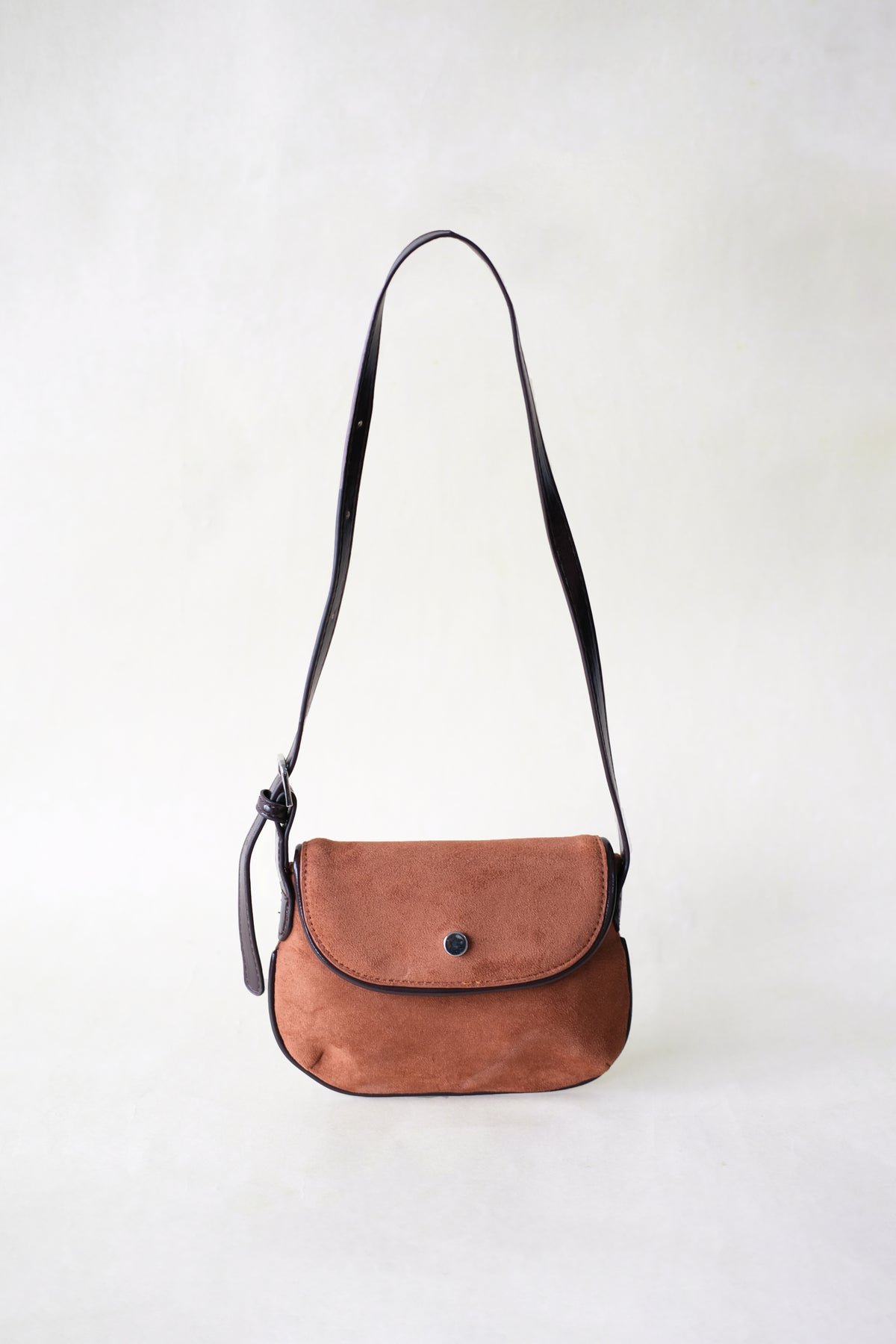 Classic Saddle Underarm Bag - Chestnut
