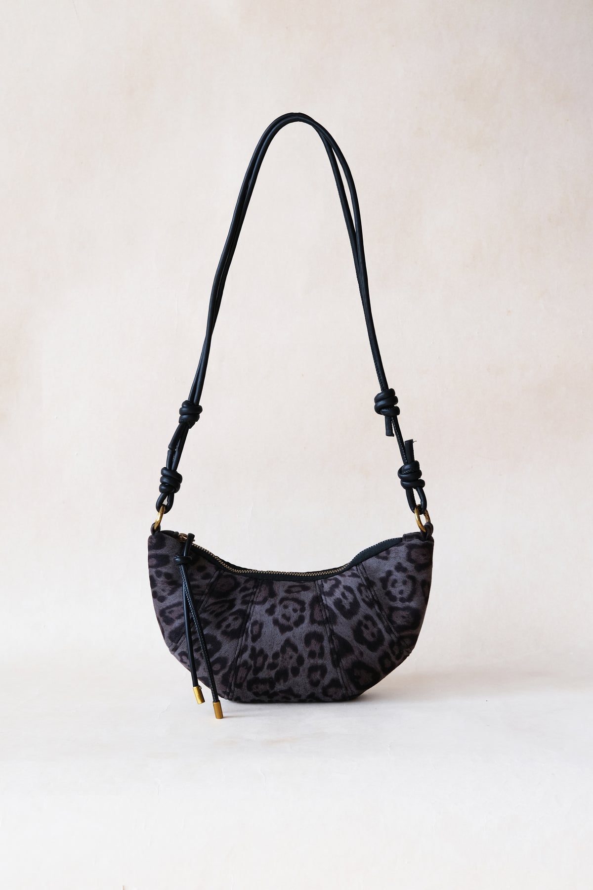 Matte Little Delight - Black Leopard