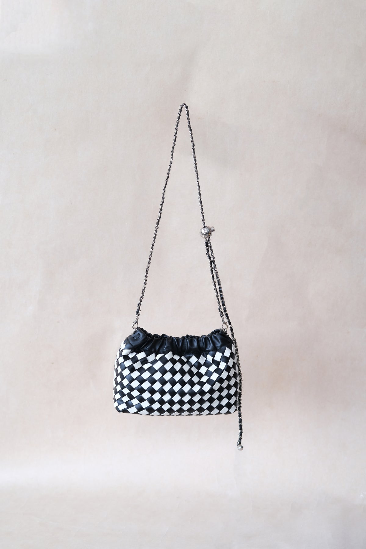 Artisan Signature Cloud Bag - Black and White