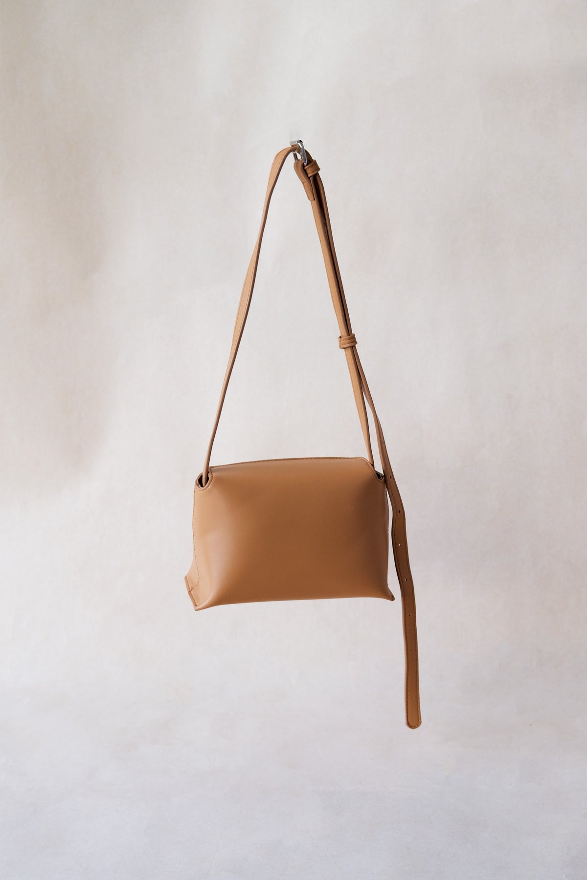 The Hana Box Bag - Almond