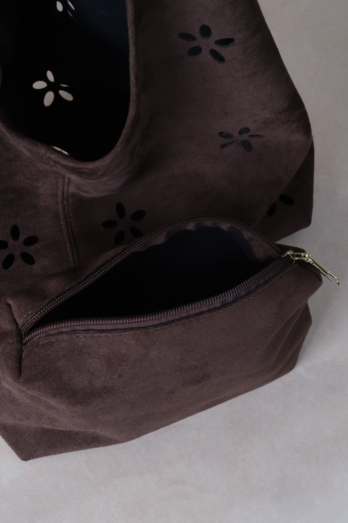Chic Minimalist Shoulder Tote - Coffee