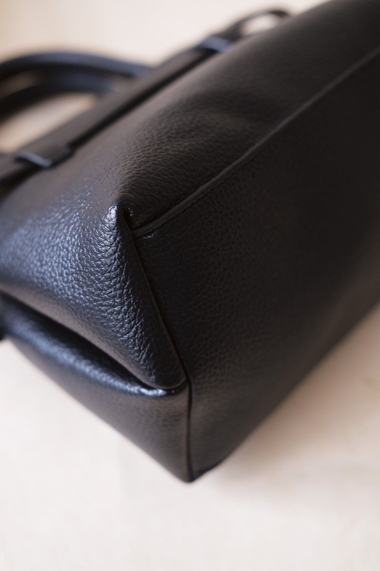 The Petite Bag - Classic Black