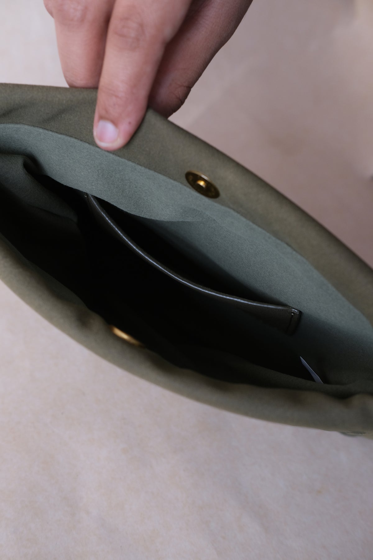 Artisan Cloud Bag - Olive Green