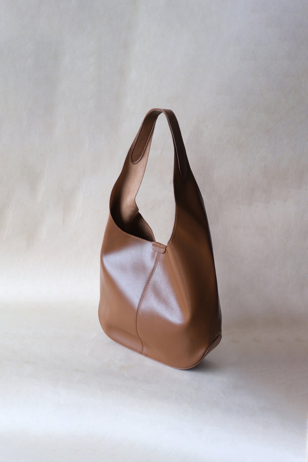 Lucie Soft Carryall - Chestnut