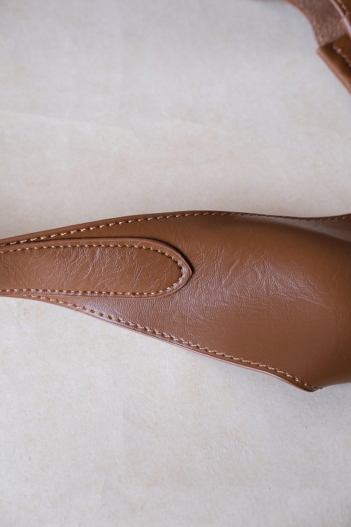 Lucie Soft Carryall - Chestnut