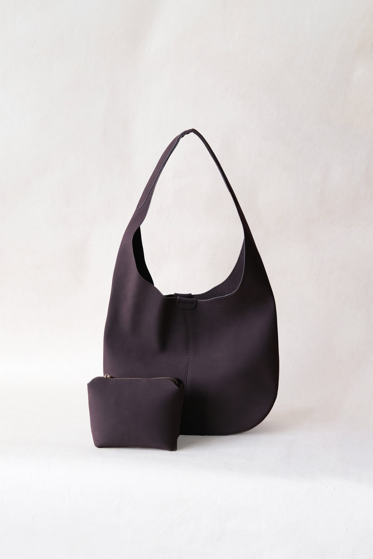 Lucie Soft Carryall - Matte Coffee