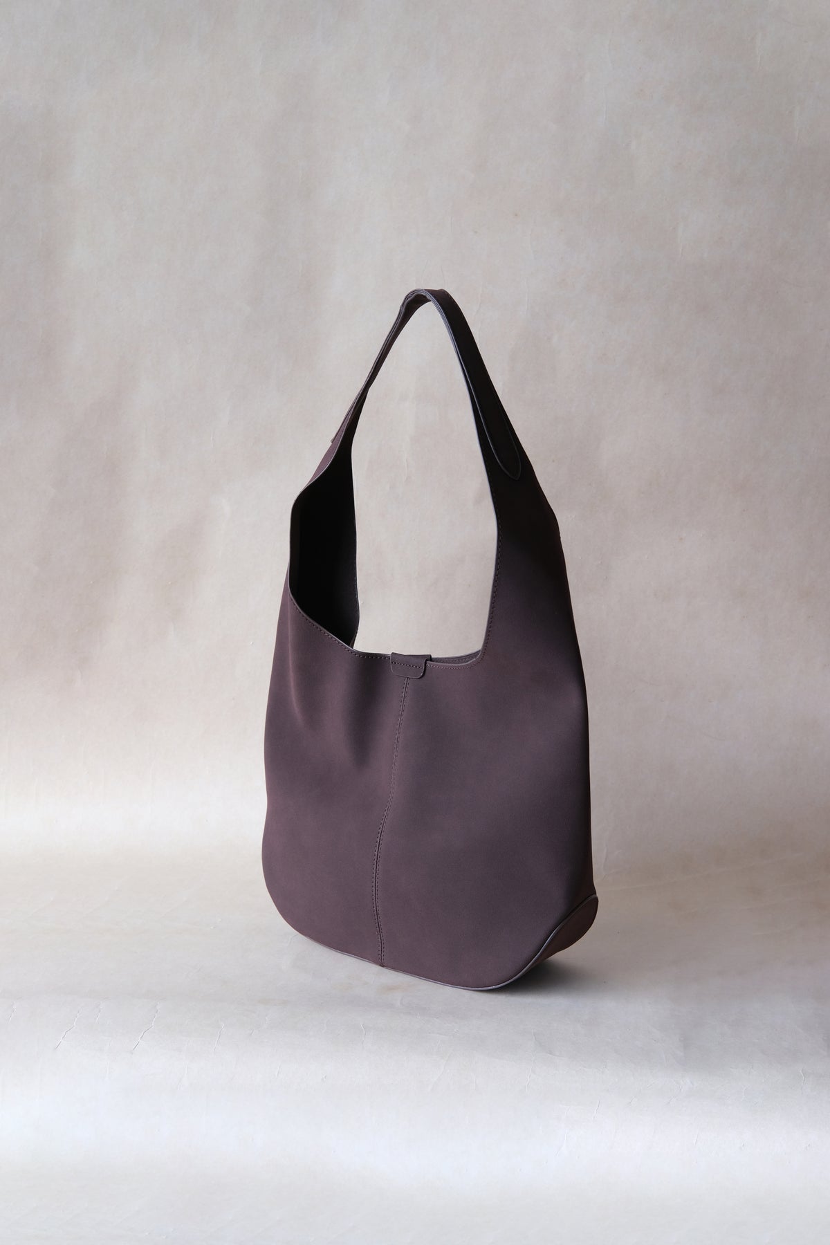 Lucie Soft Carryall - Matte Coffee