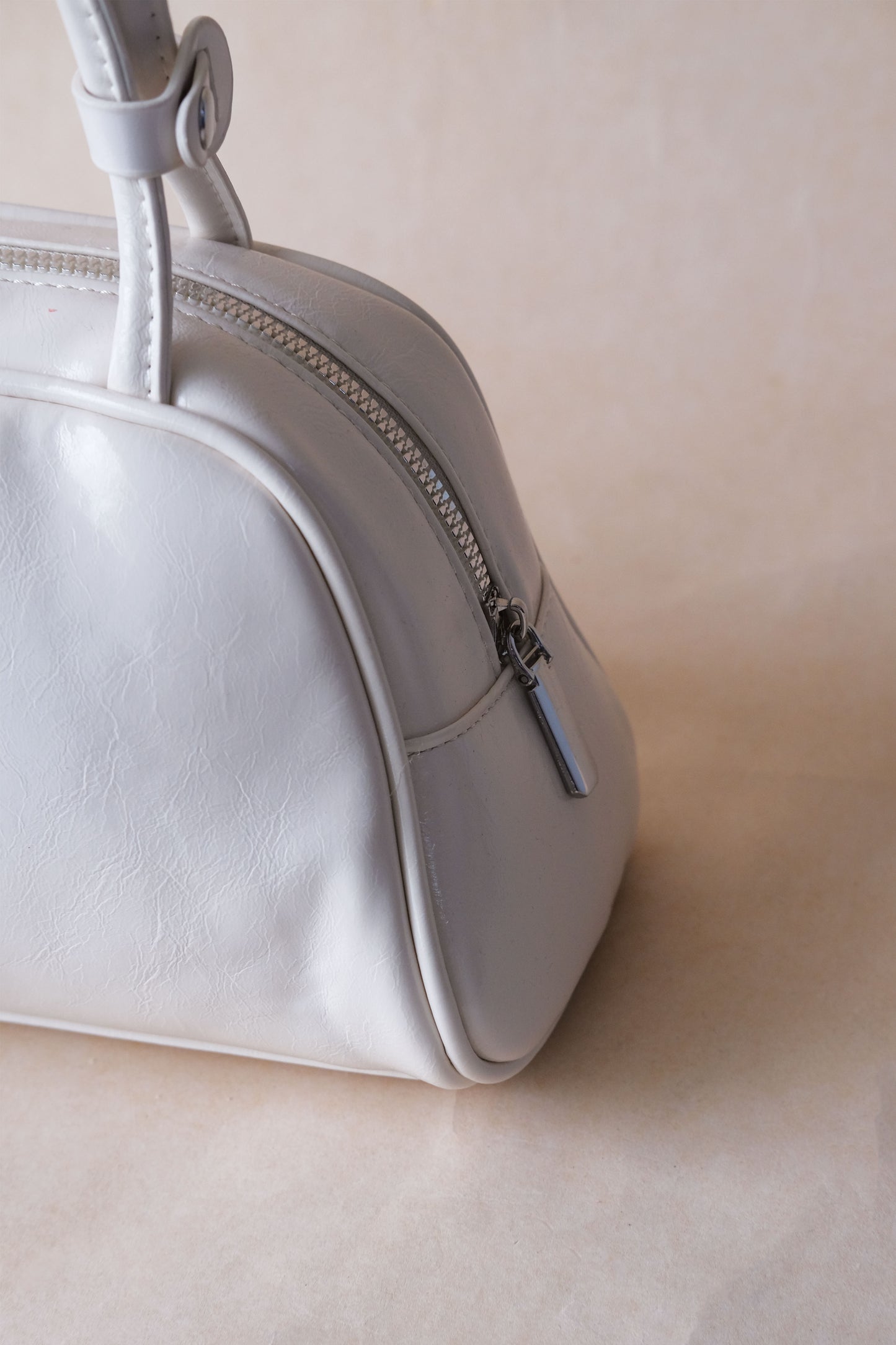 Valette Boston Bag - White