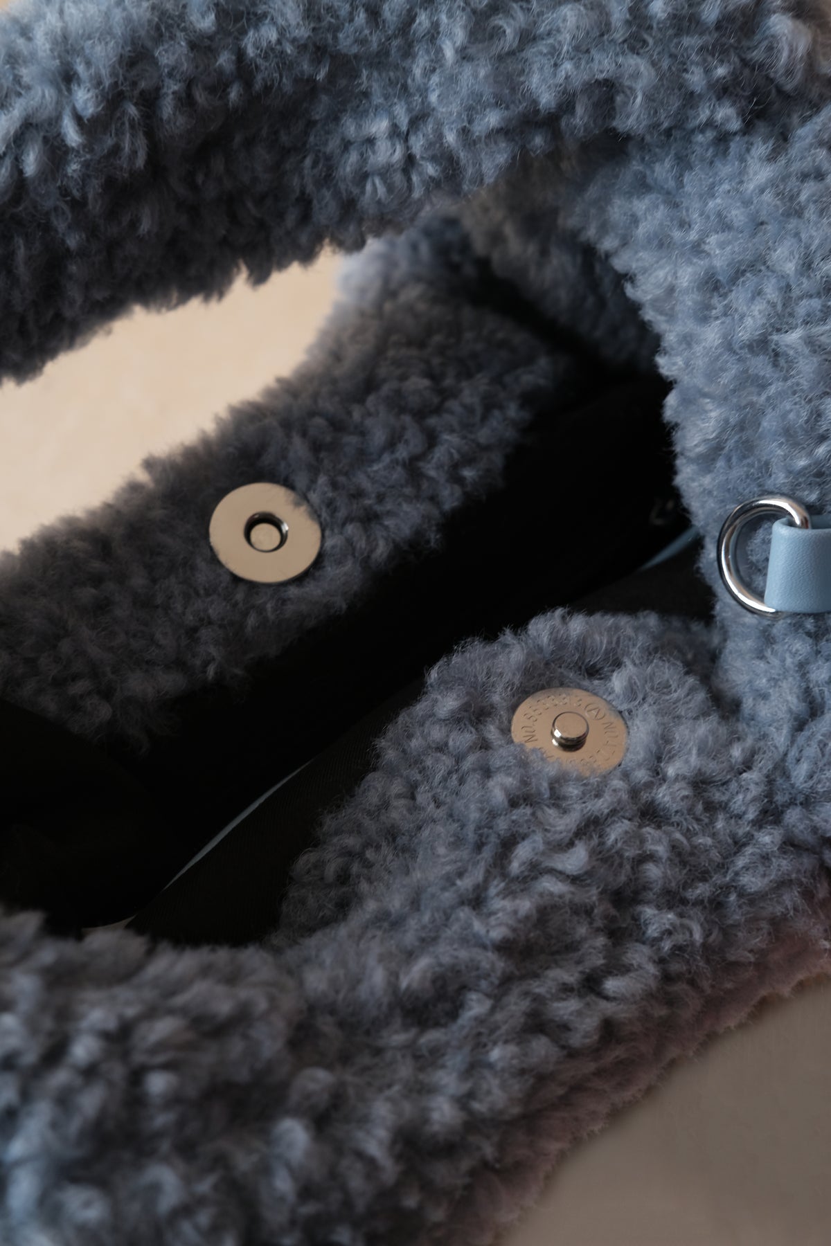 Velour Teddy Handbag - Baby Blue