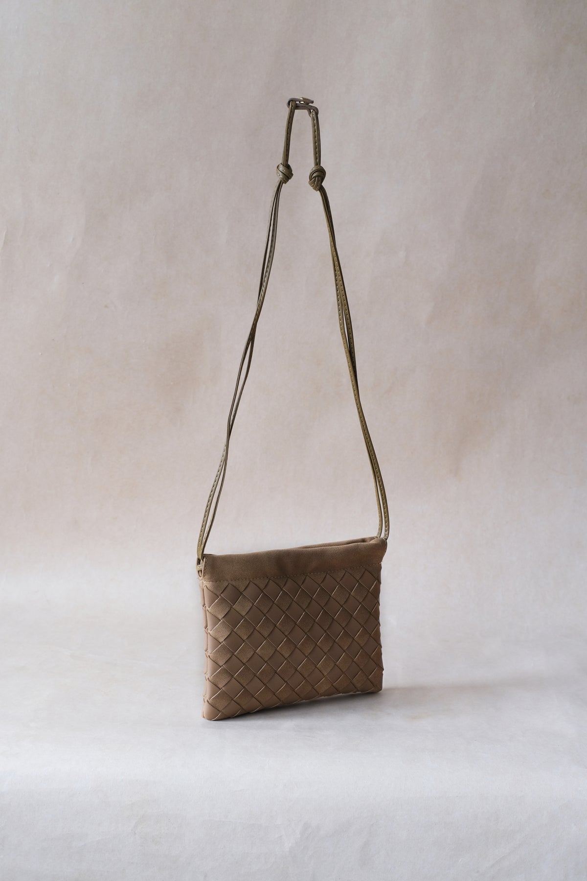 Artisan Cloud Bag - Khaki