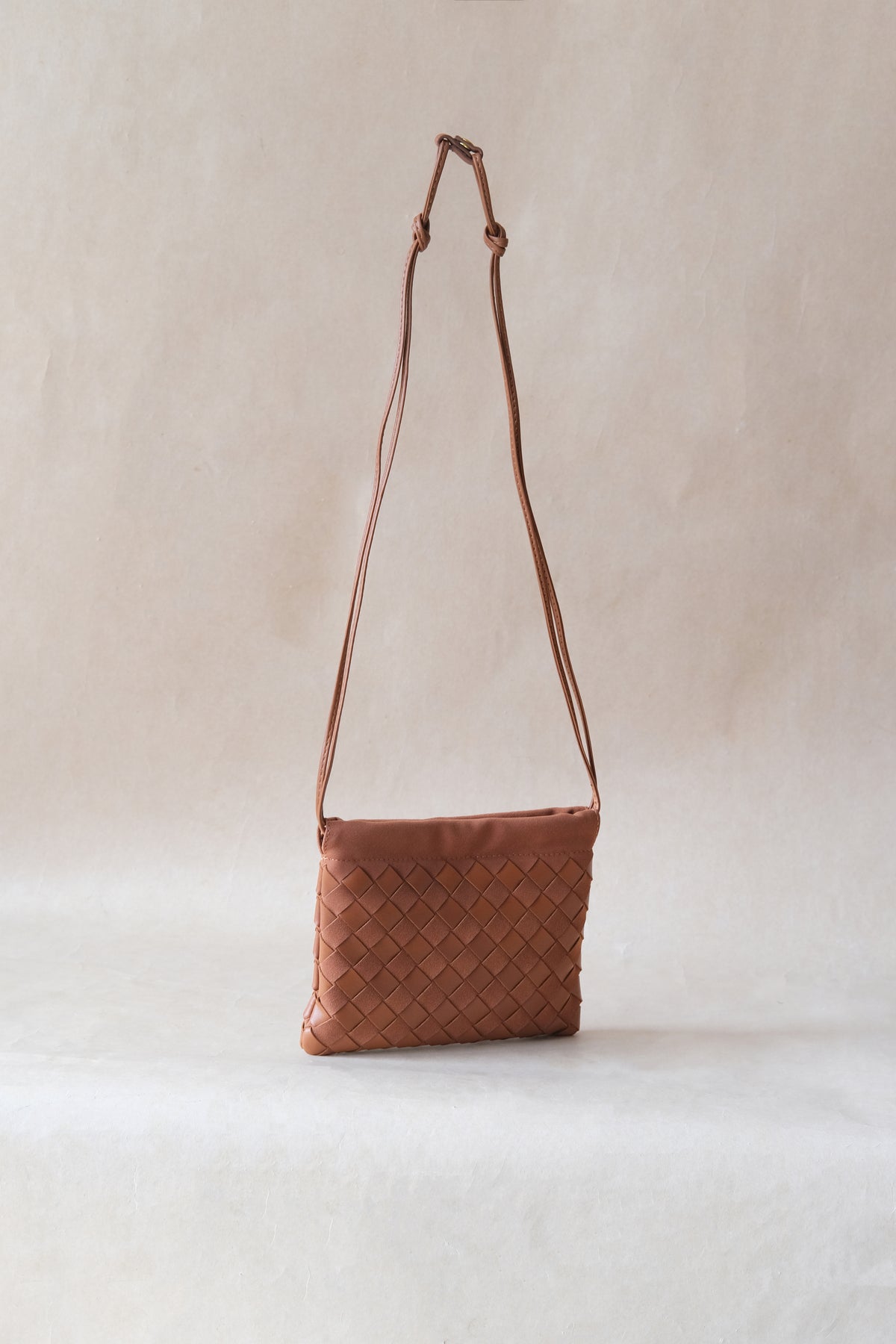Artisan Cloud Bag - Chestnut