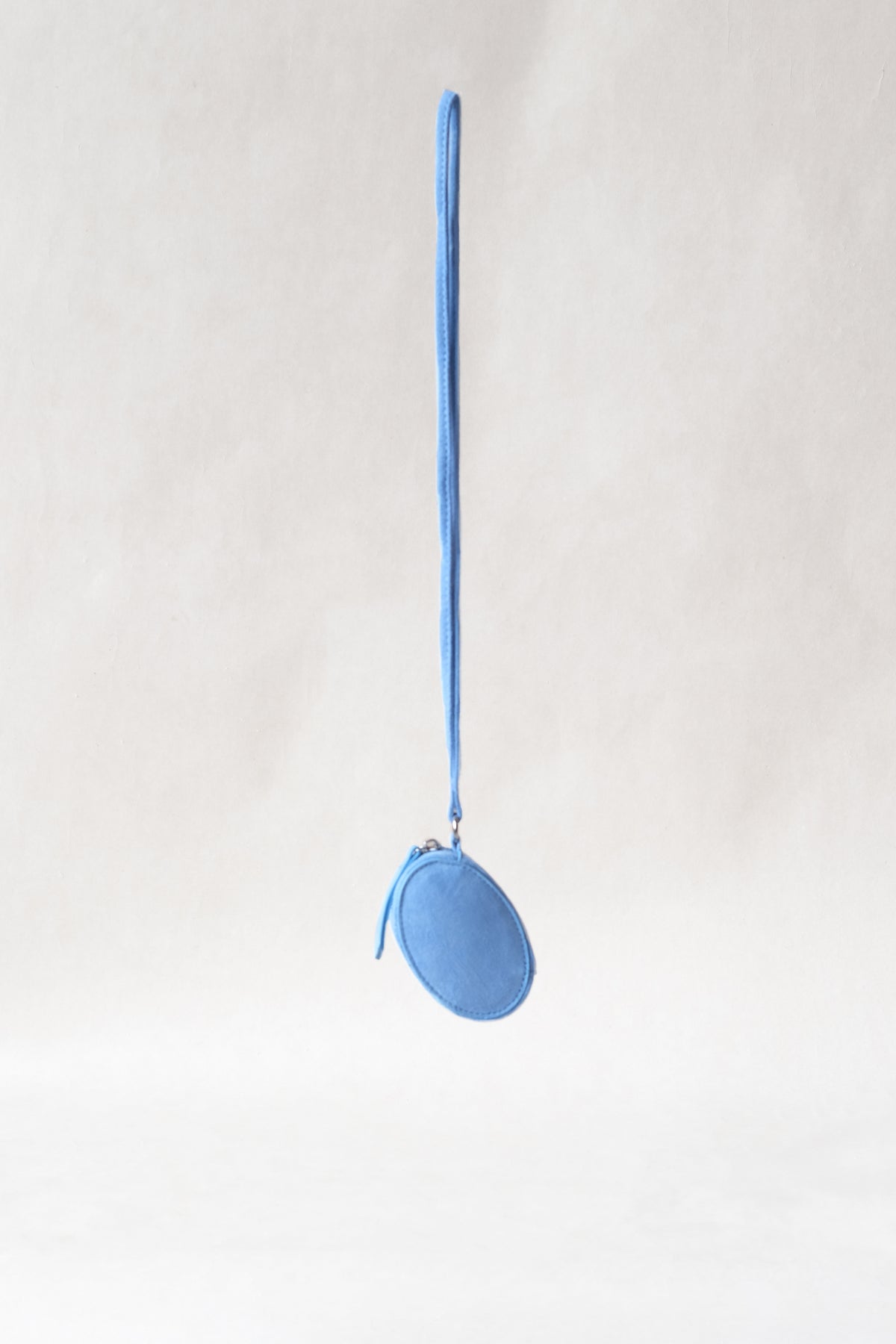 Amélie Egg Pouch - Matte Blue