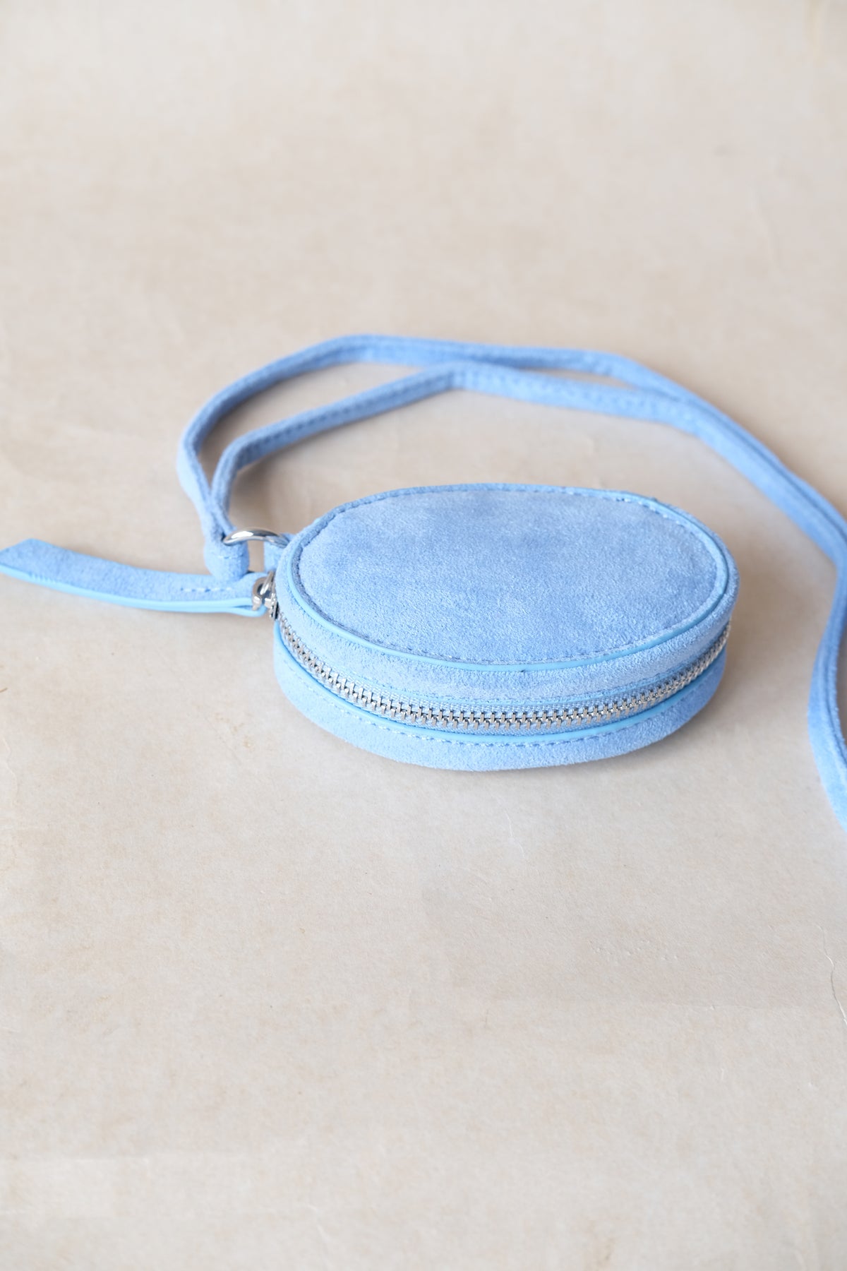 Amélie Egg Pouch - Matte Blue