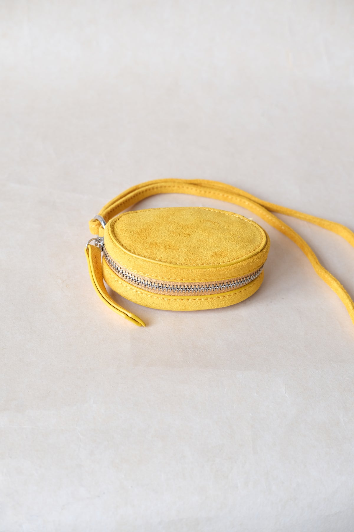 Amélie Egg Pouch - Matte Yellow