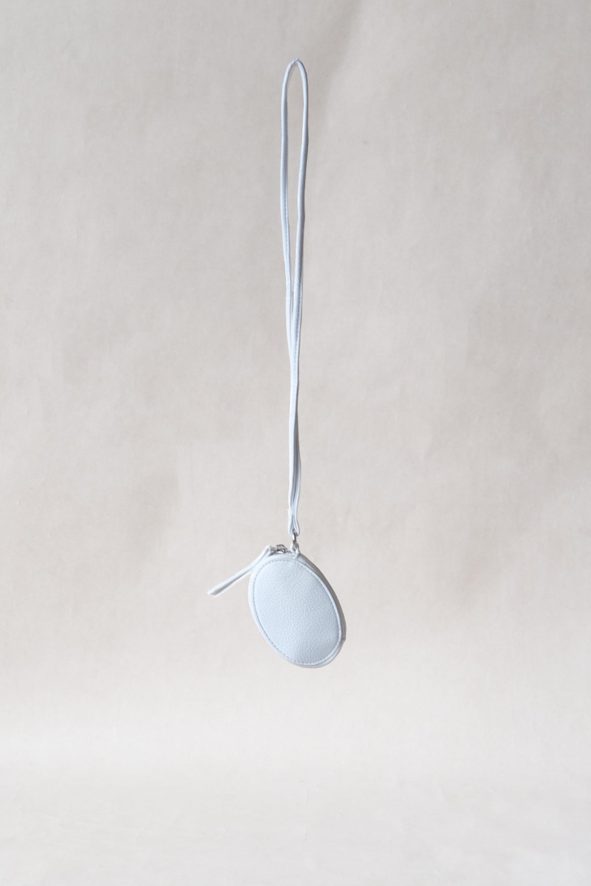 Amélie Egg Pouch - White