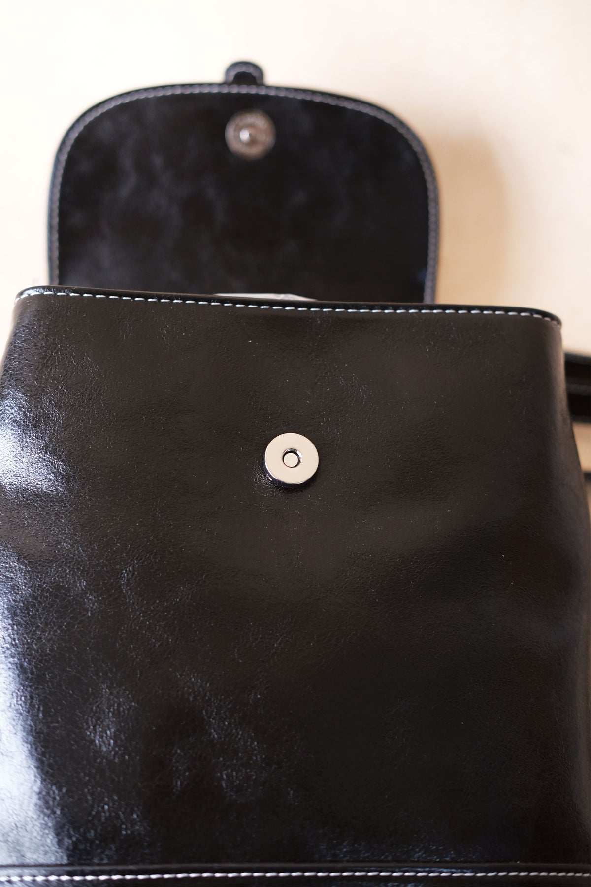 L’Essentiel Backpack - Classic Black