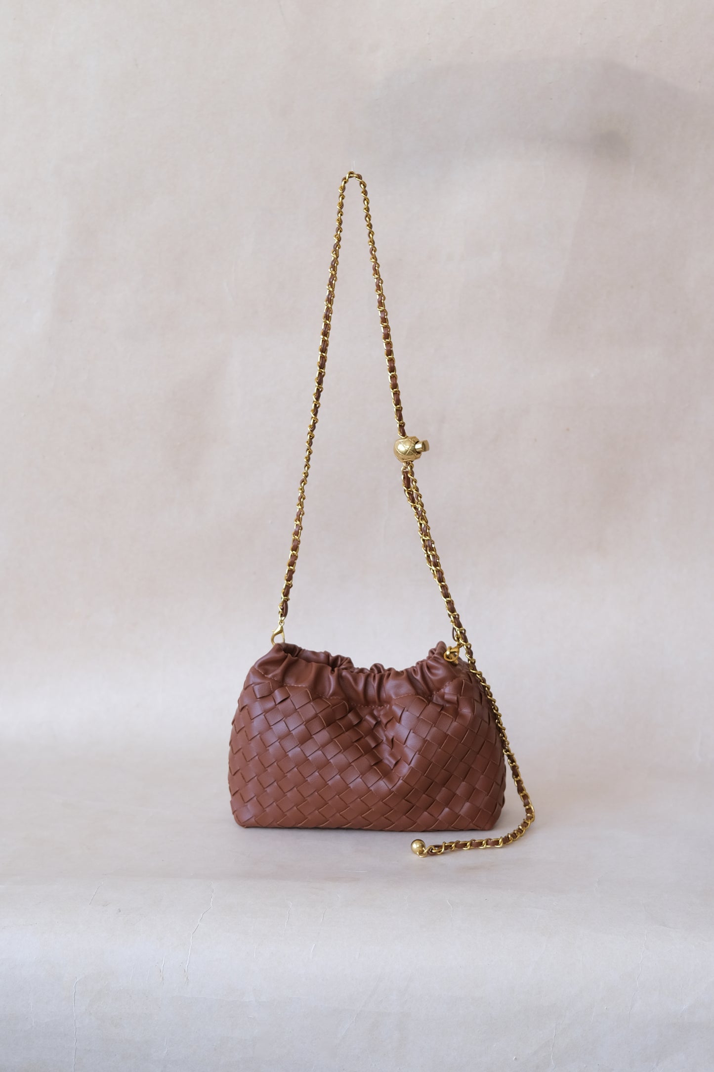 Artisan Signature Cloud Bag - Shinny Chestnut