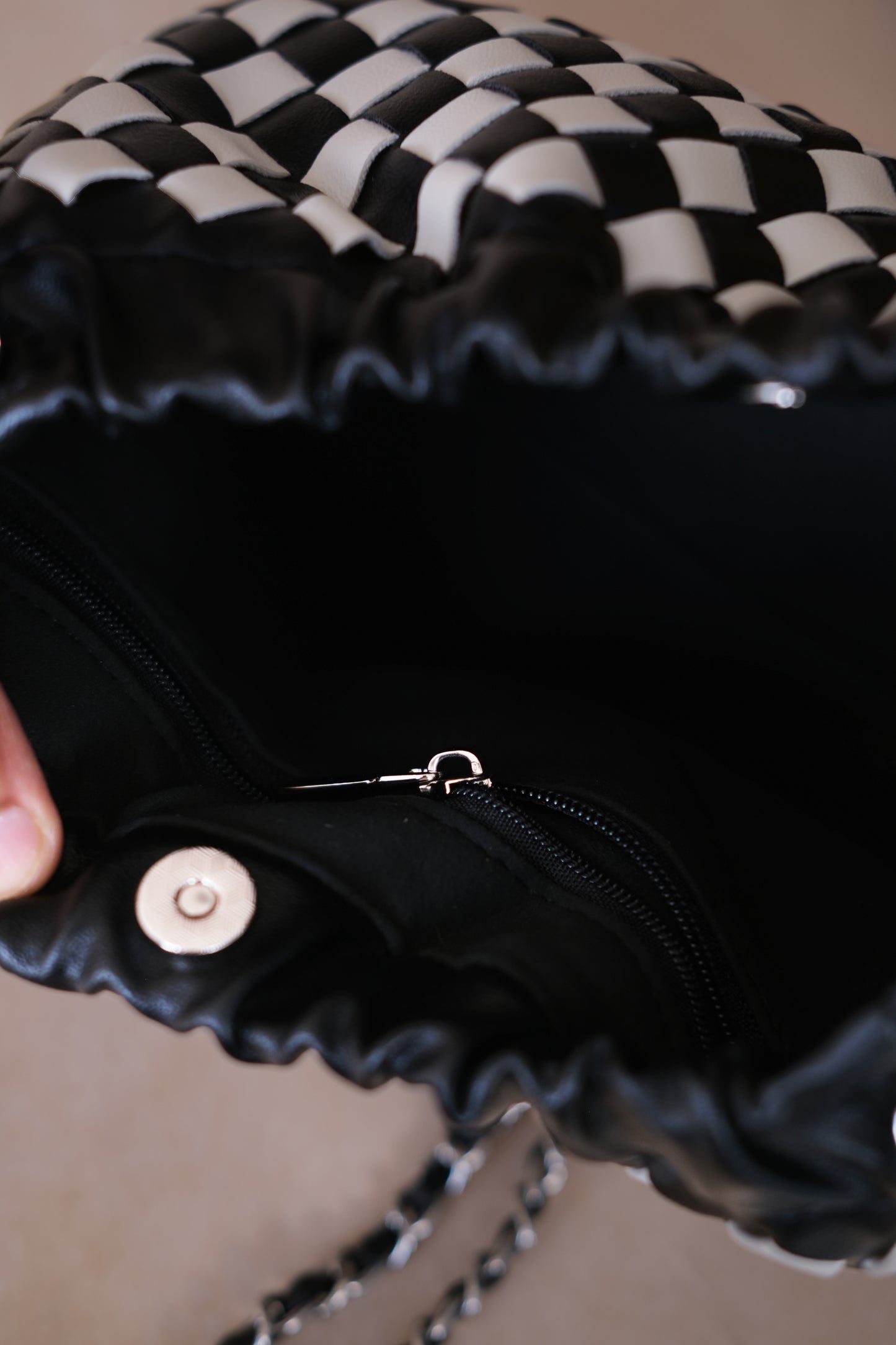 Artisan Signature Cloud Bag - Black and White