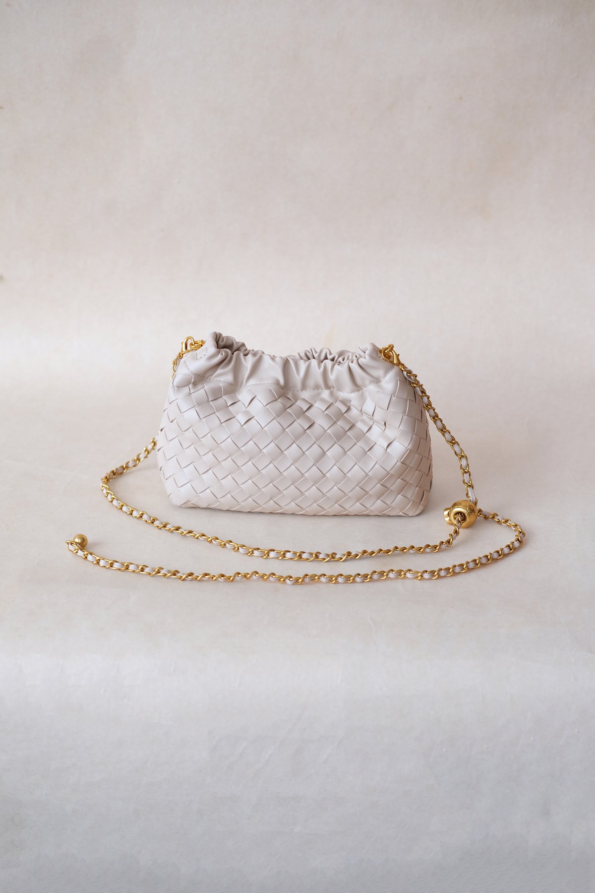 Artisan Signature Cloud Bag - White Sand