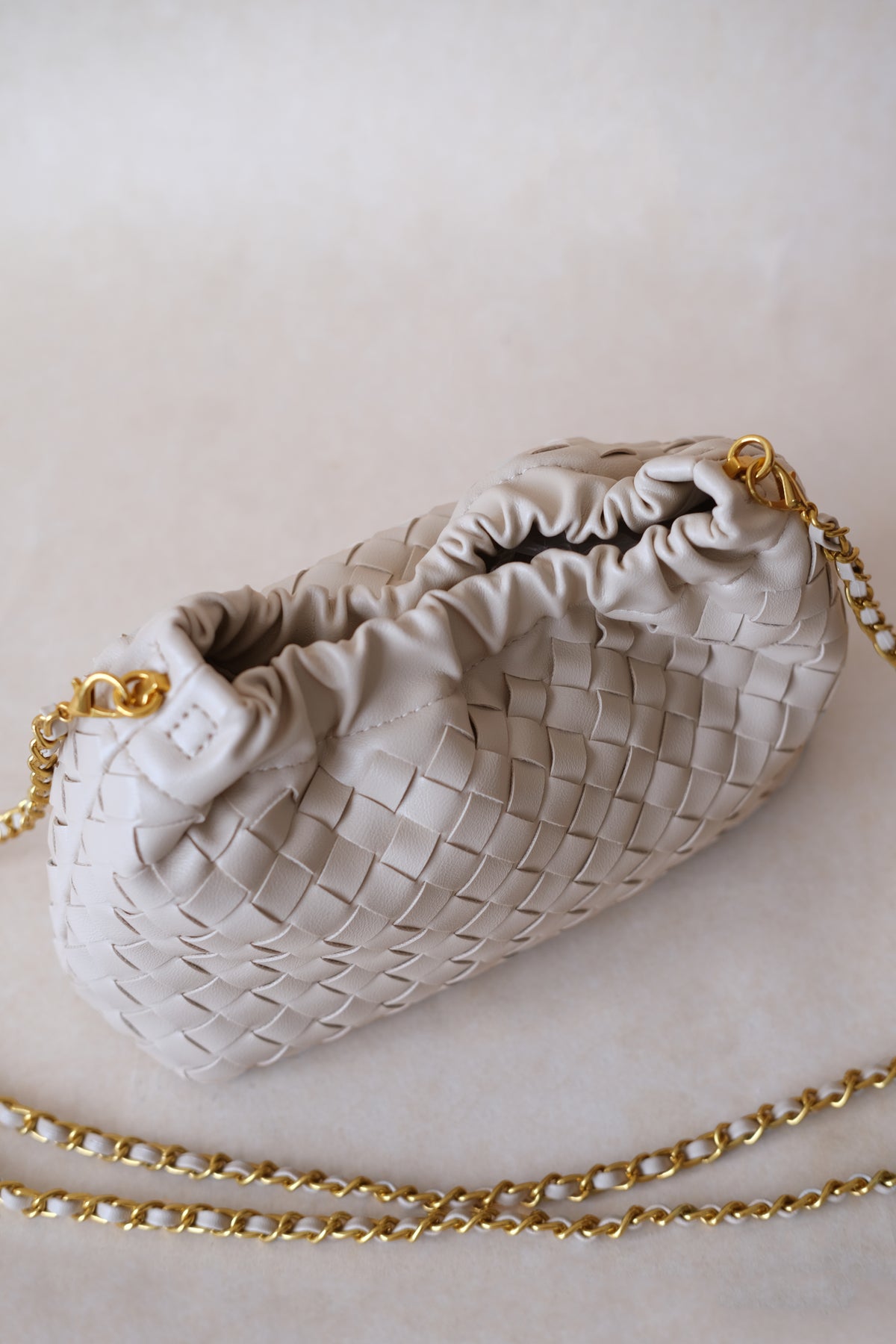 Artisan Signature Cloud Bag - White Sand