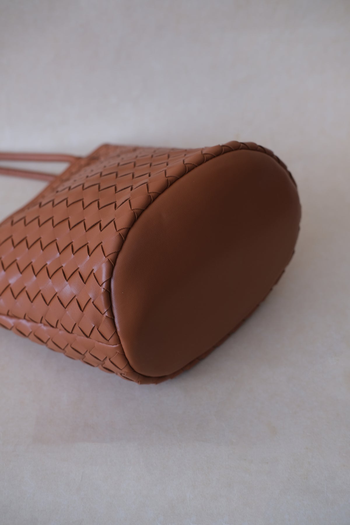 Artisan Manor Bucket - Chestnut