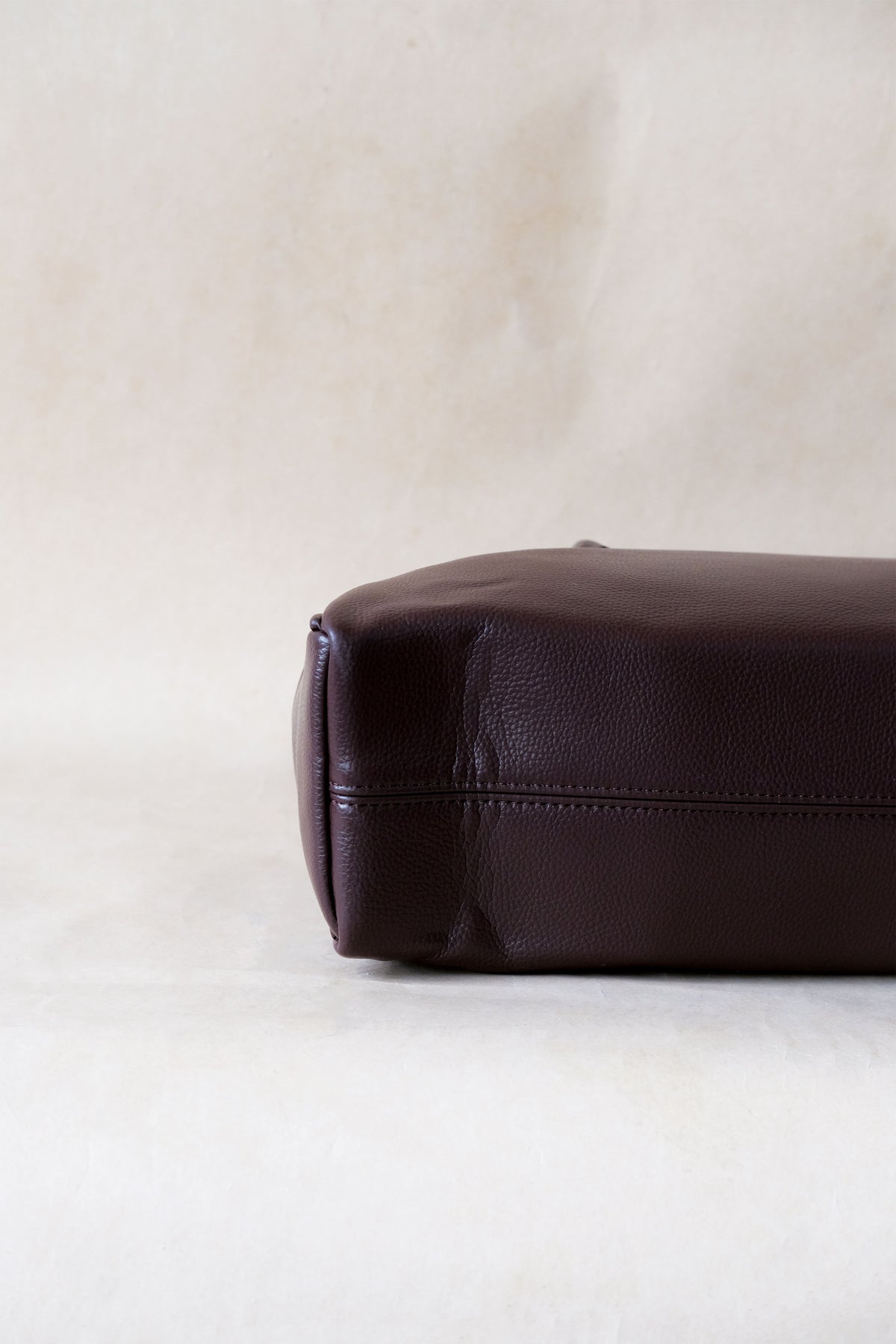 The Elira Tote - Coffee