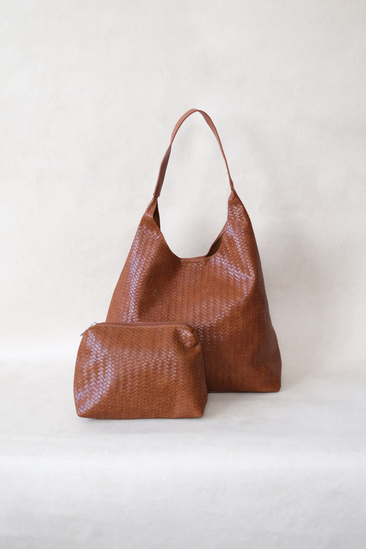 The Pure Elegance Tote - Chestnut
