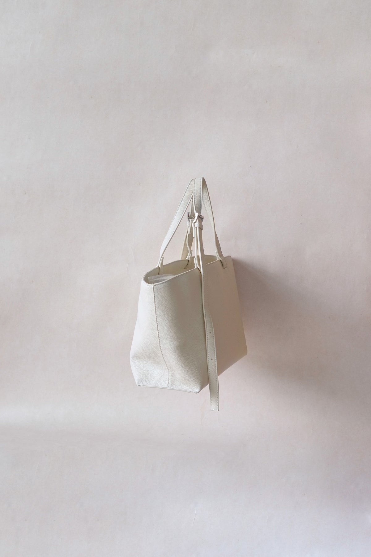 Celeste Commuter Bag - White