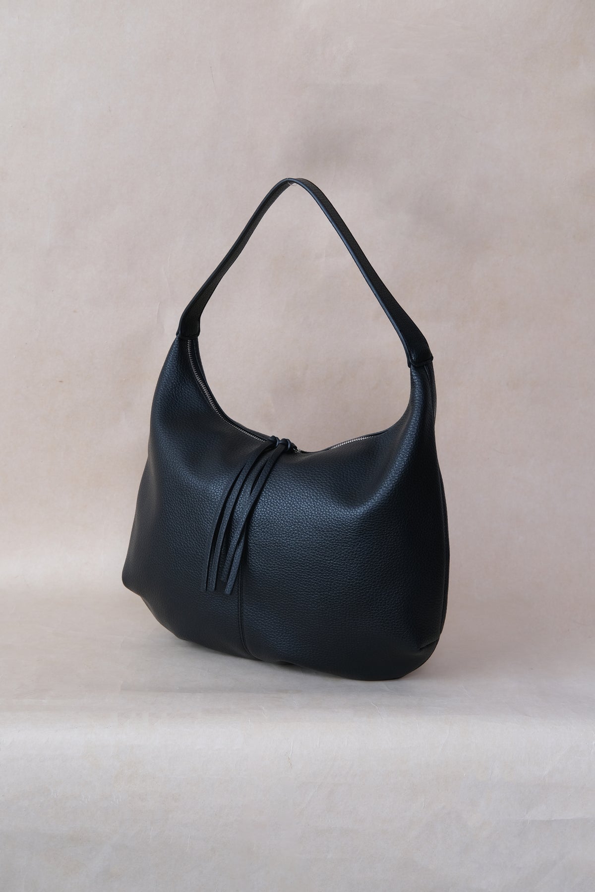 Elaria Commuter Tote - Classic Black
