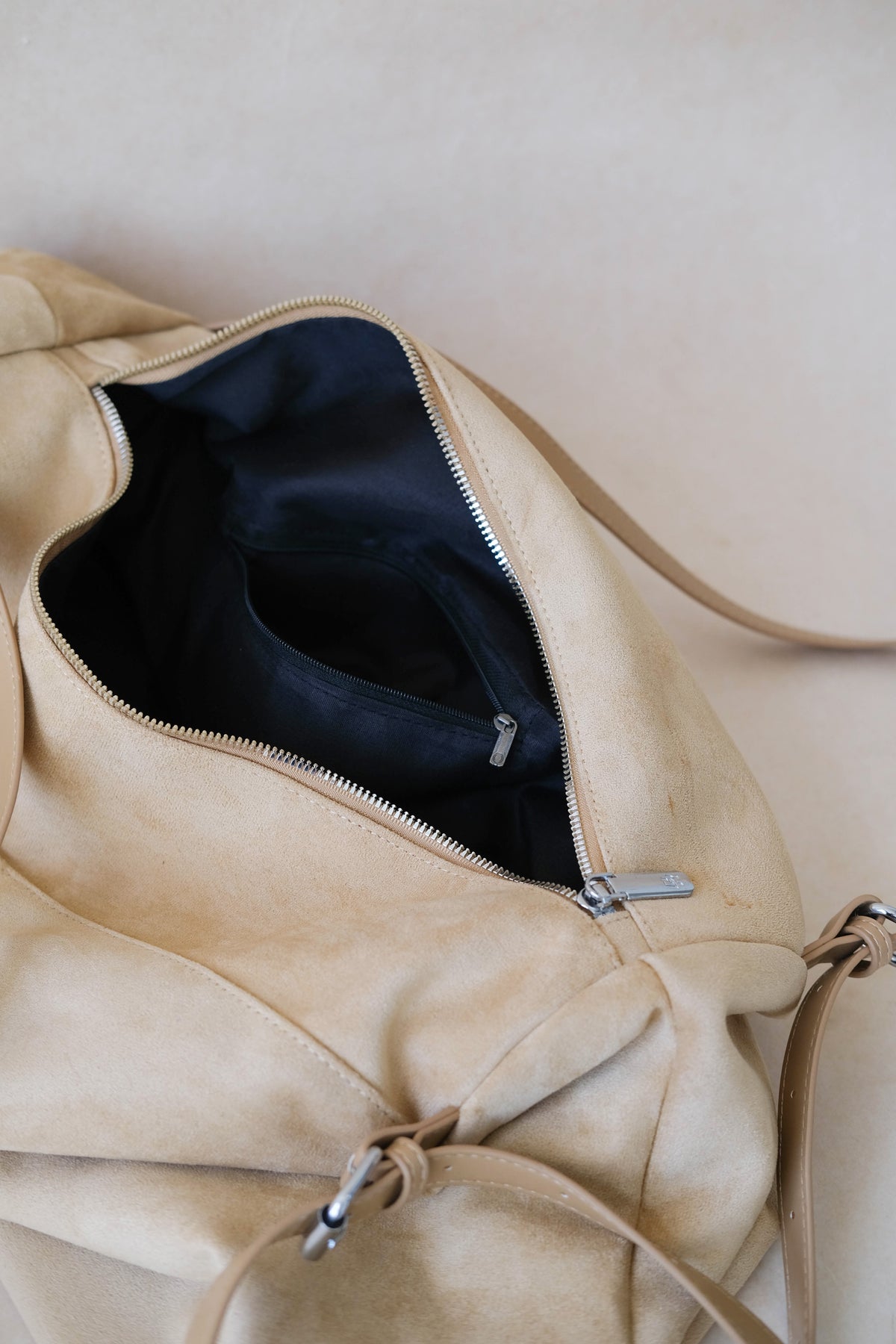 Urban Classic Suede Weekender - Khaki