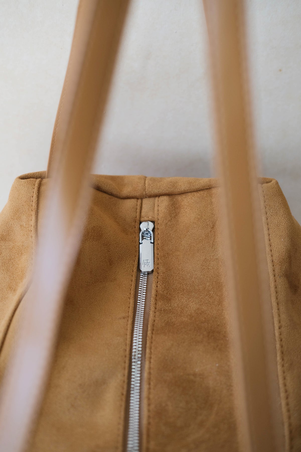 Urban Classic Suede Weekender - Chestnut