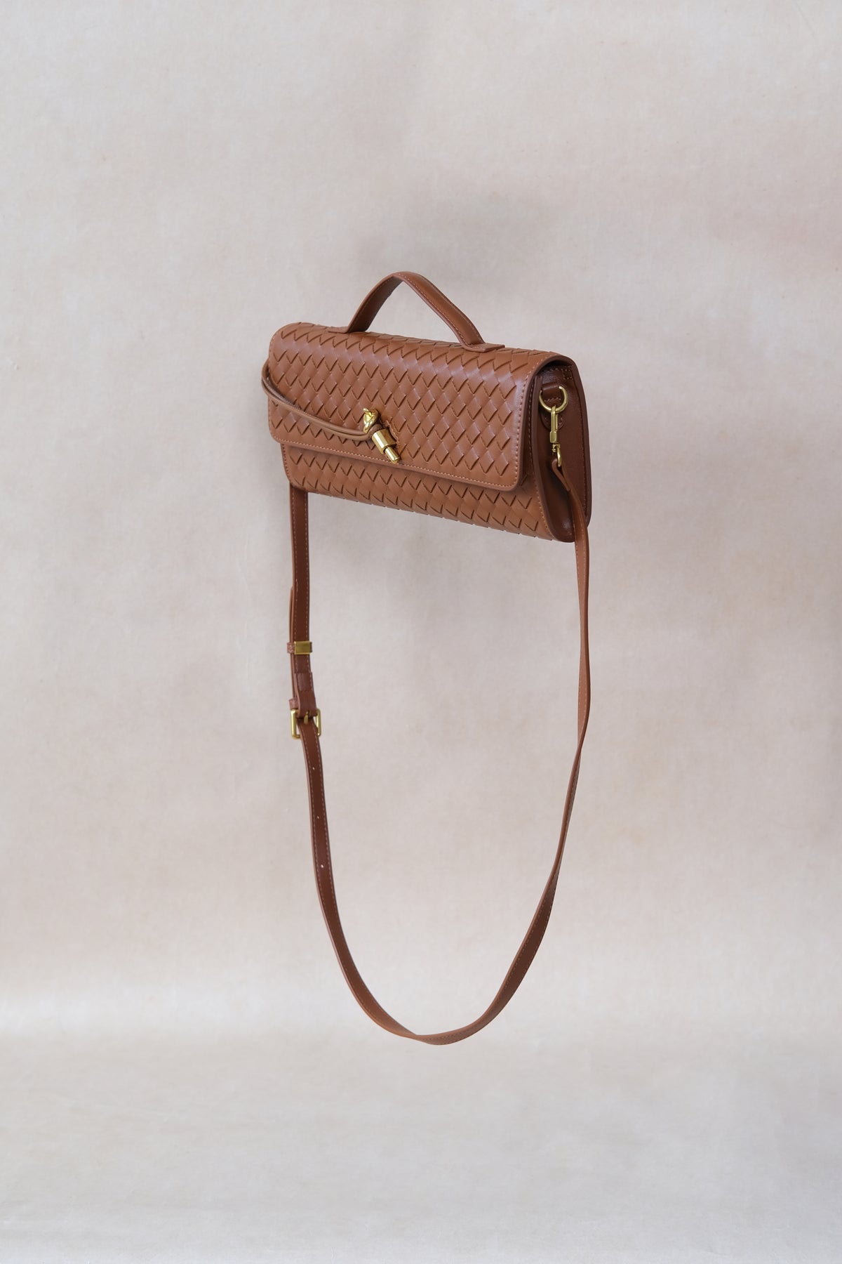 Artisan Crafted Flap Bag - Shinny Chestnut