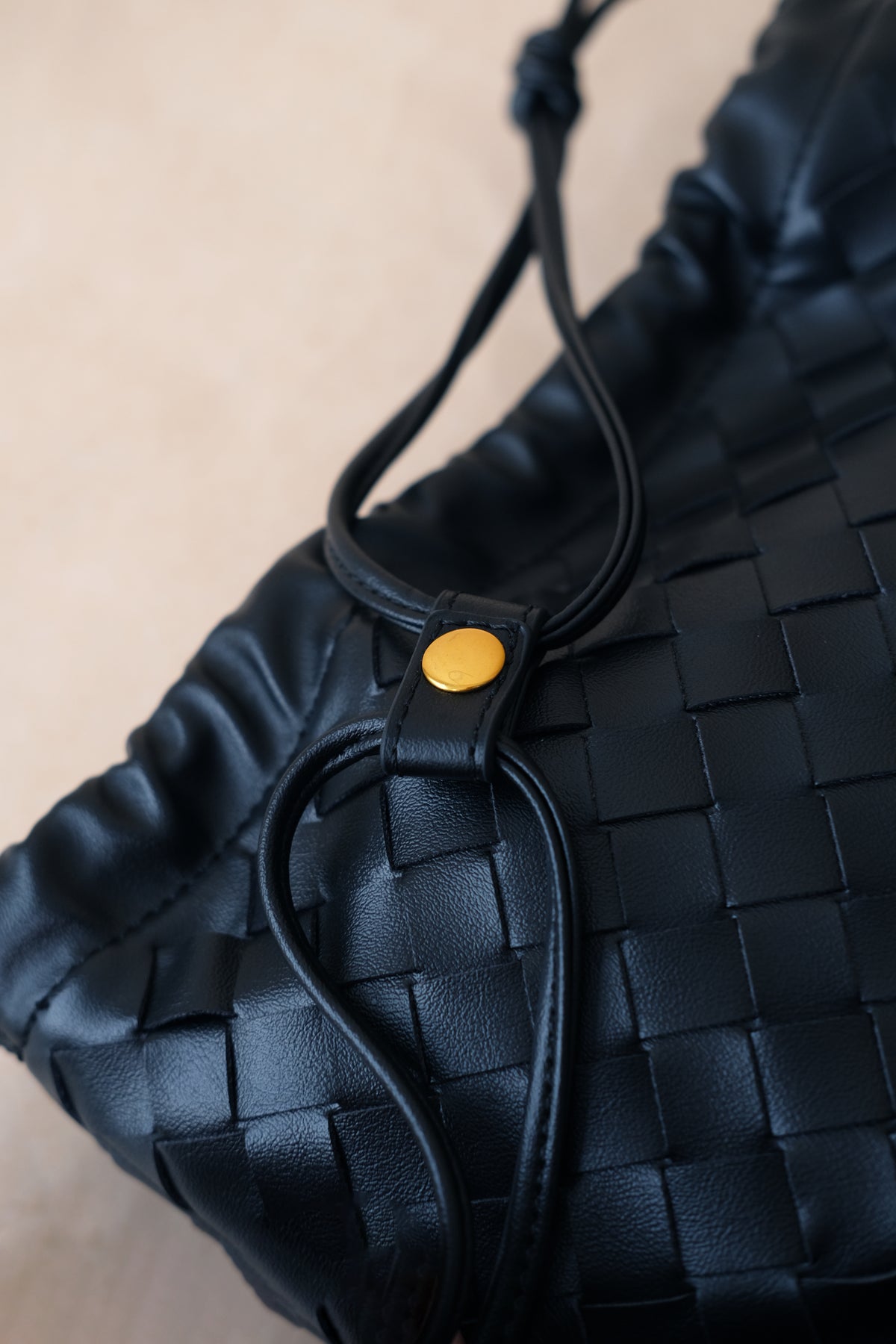Artisan Cloud Satchel - Shinny Black