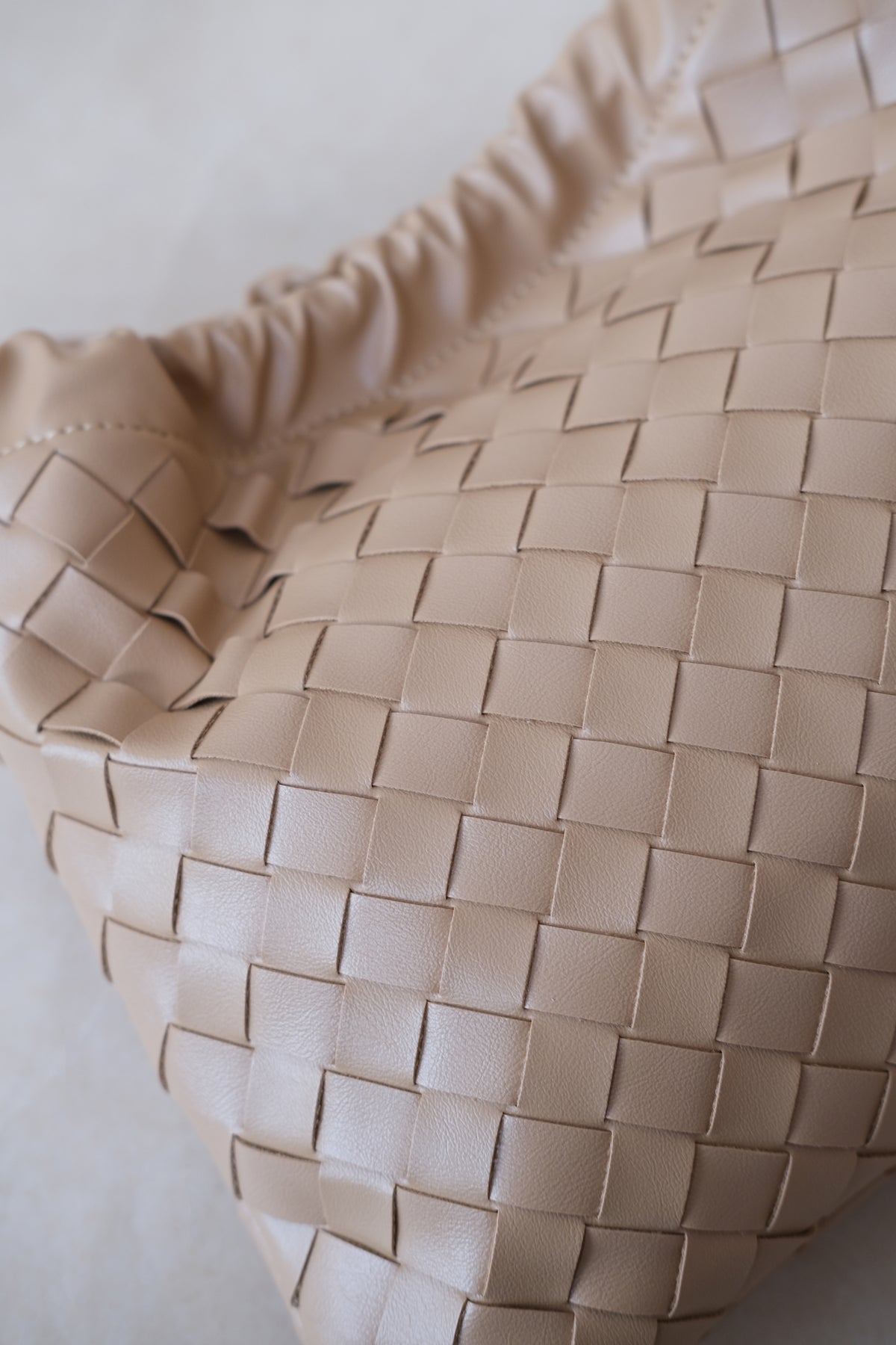 Artisan Cloud Satchel - Almond