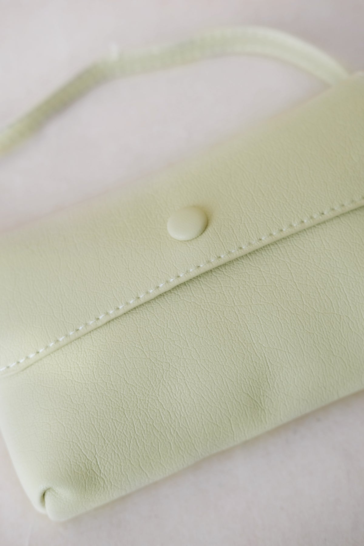 Elaria Classic Mini Bag - Beige
