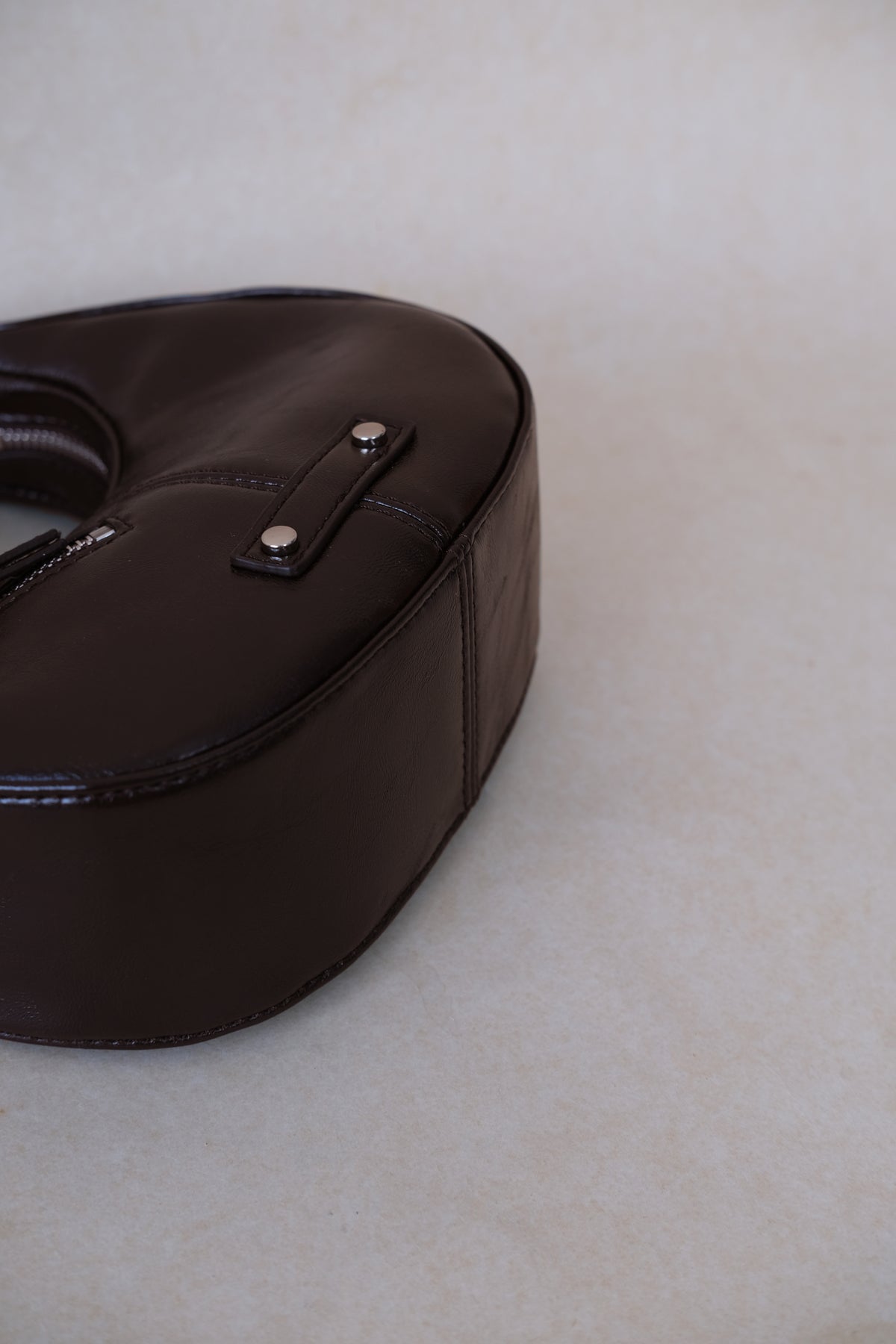 Véra Mini Hobo Bag - Coffee