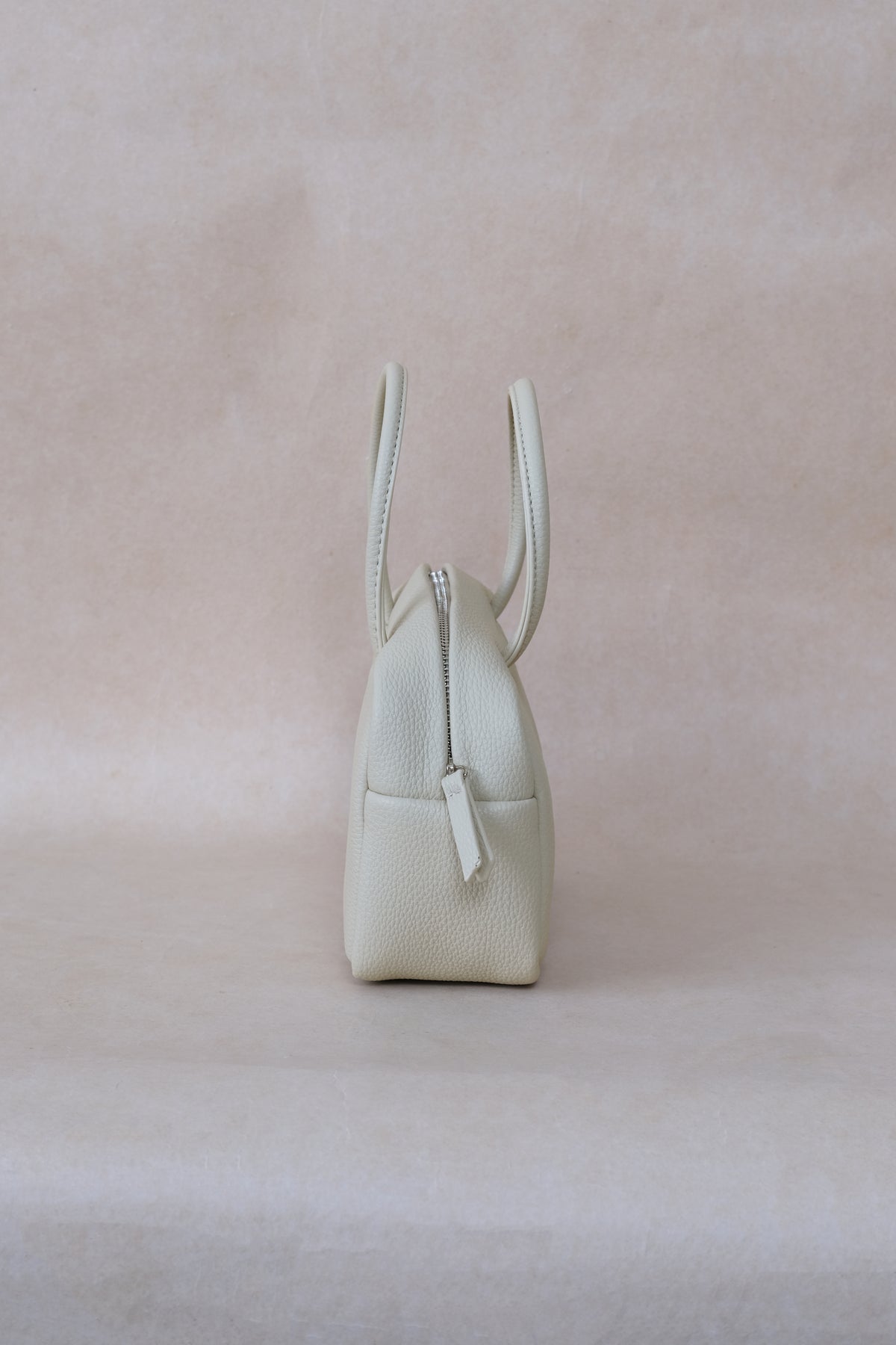 Aurelia Mini Boston - Cream White