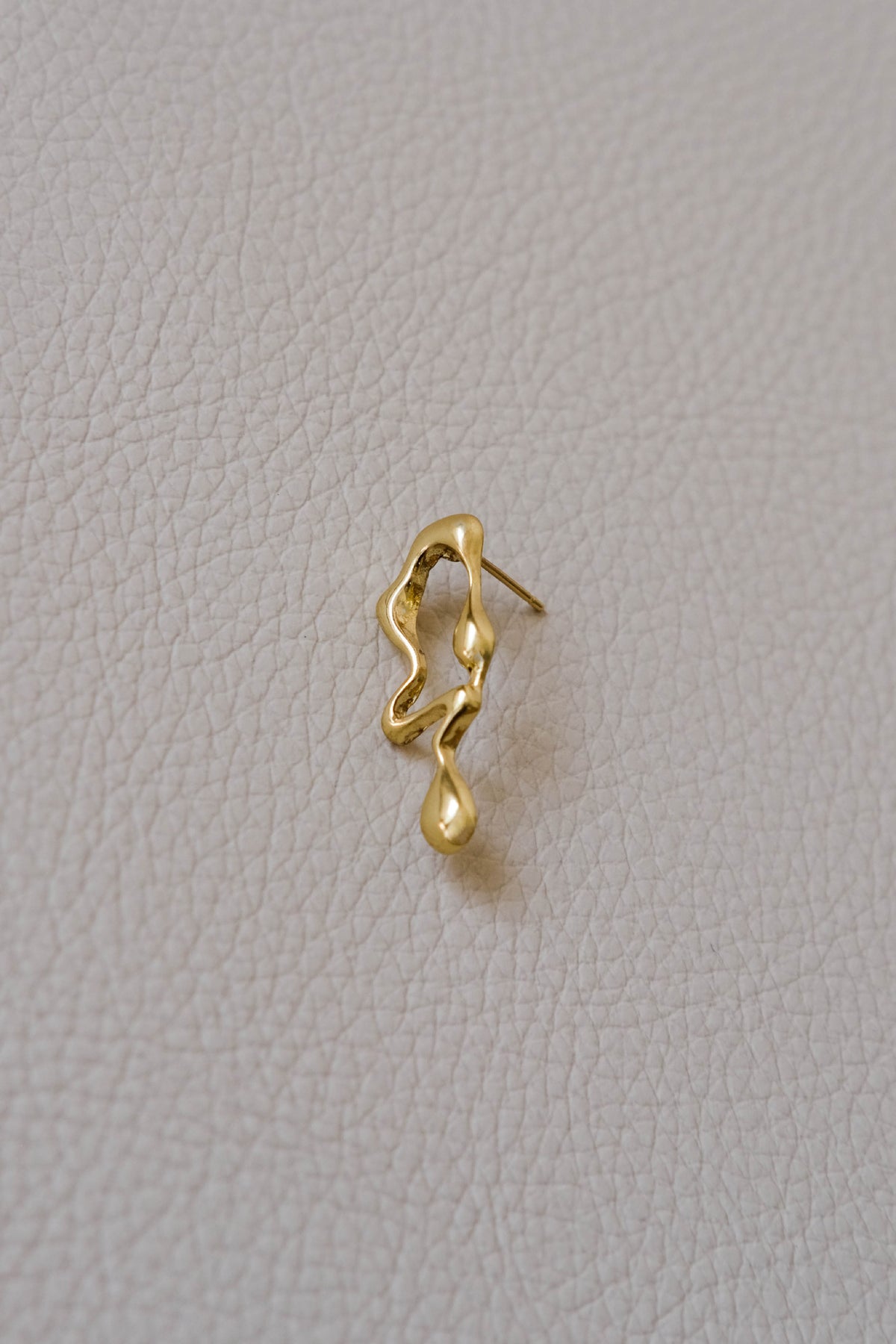 Asymmetrical Lava Earrings In Gold
