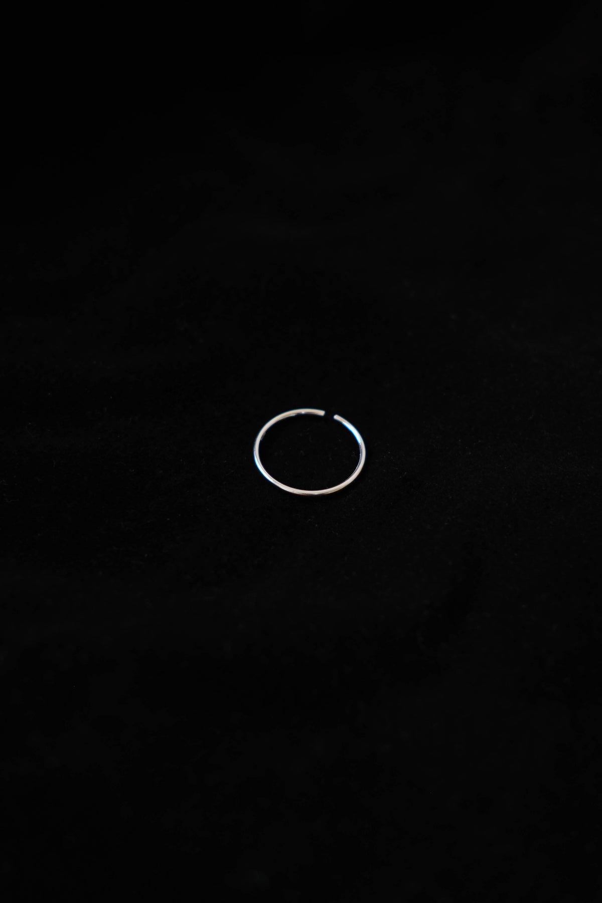 Ultra-Fine 925 Sterling Silver Smooth Plain Knuckle Ring In Silver