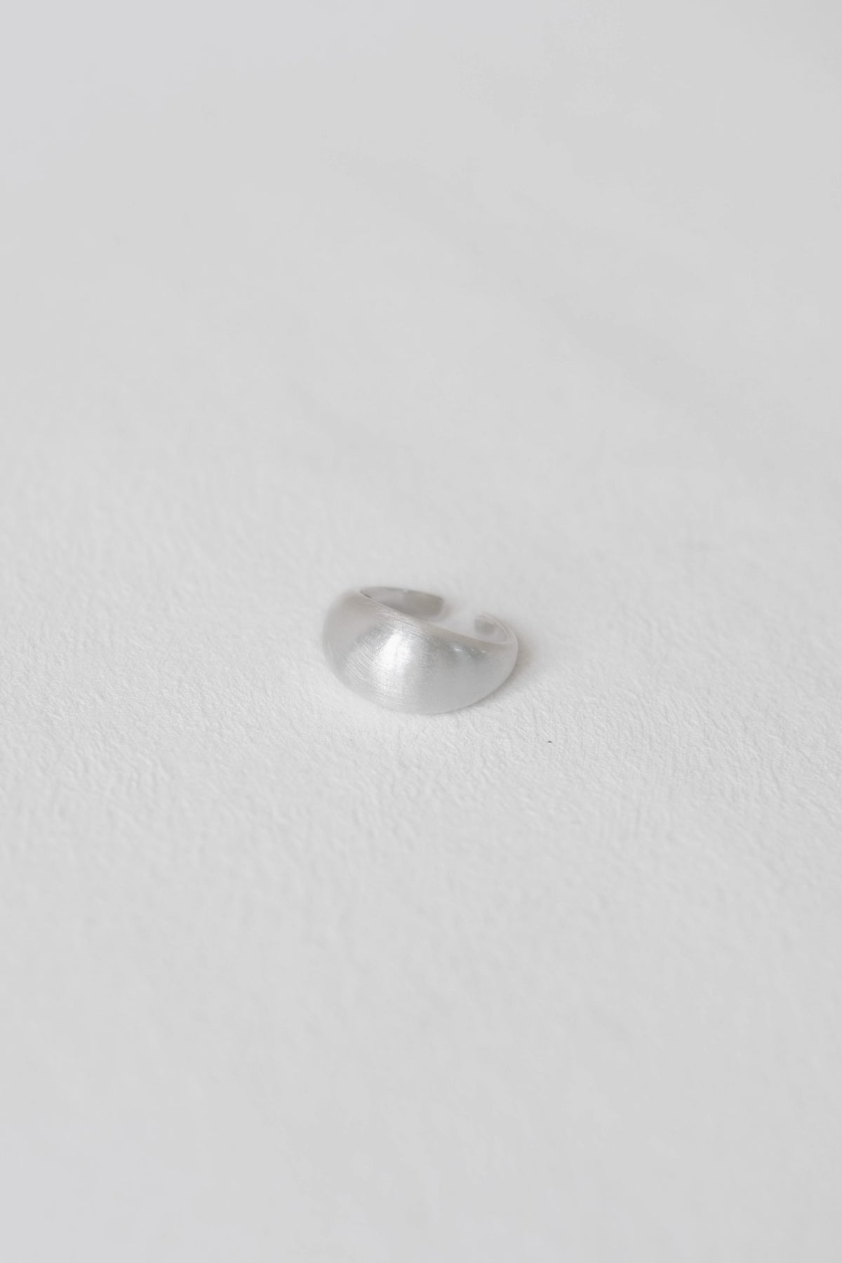 Luna Matte Ring