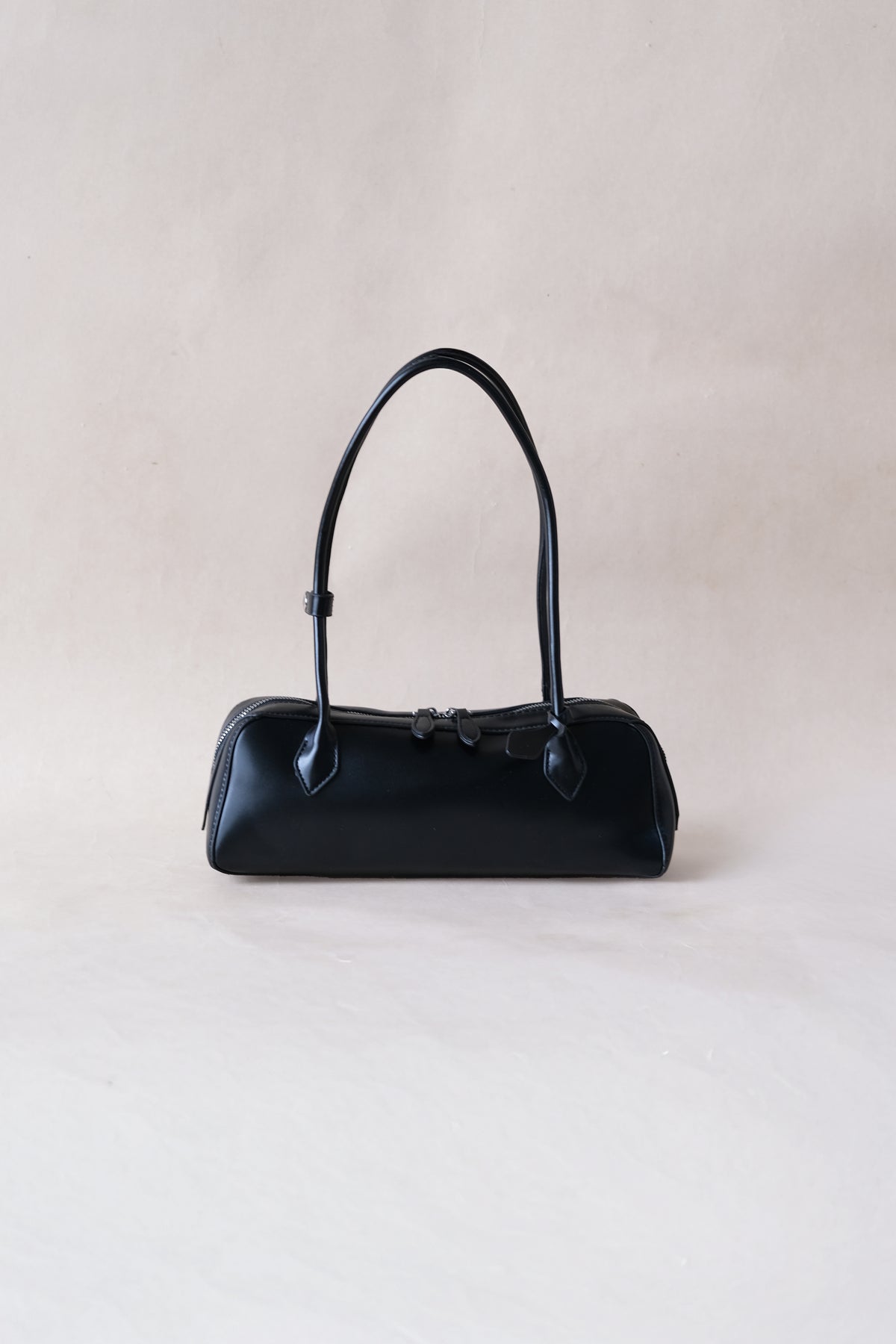 Clémence Shoulder Baguette - Classic Black