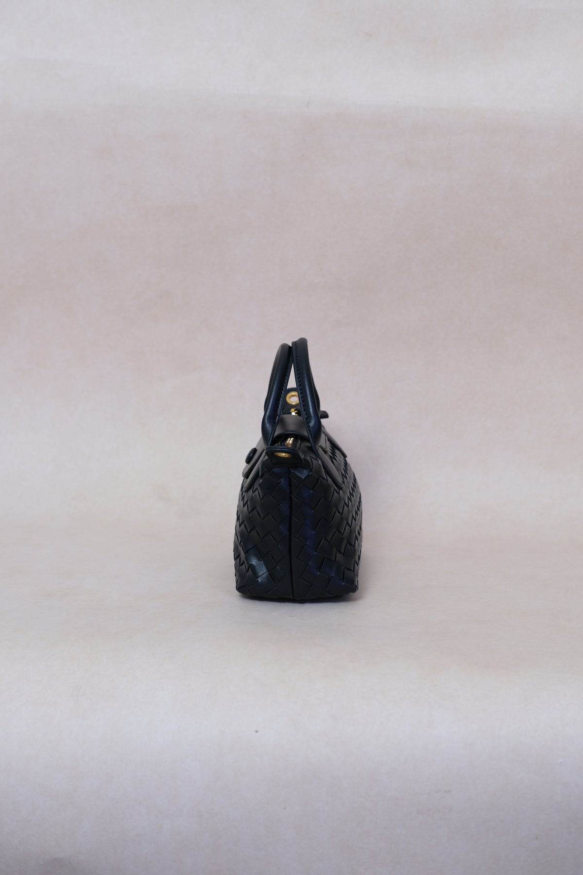 Artisan Véra Mini Carry Bag - Shinny Black