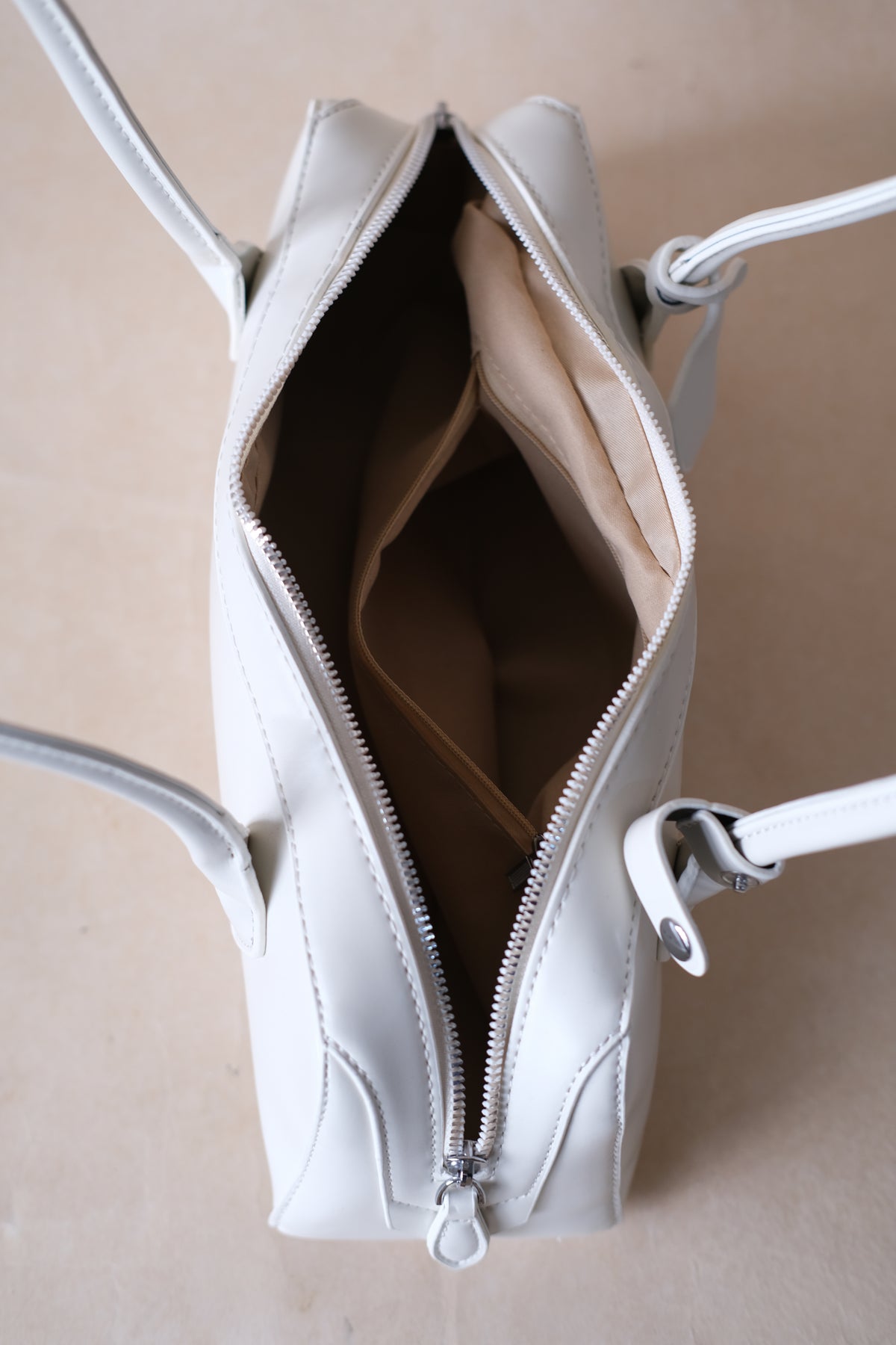 Clémence Shoulder Baguette - White