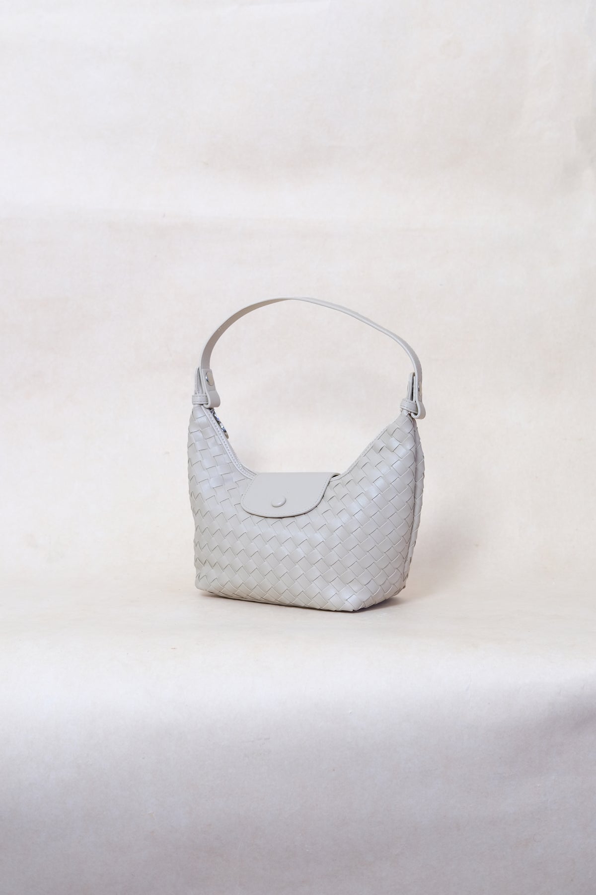 Artisan Aurelia Crescent Bag - White Sand