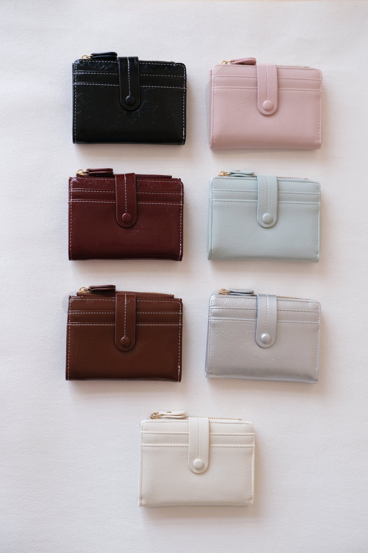 Vivienne Essential Wallet - White