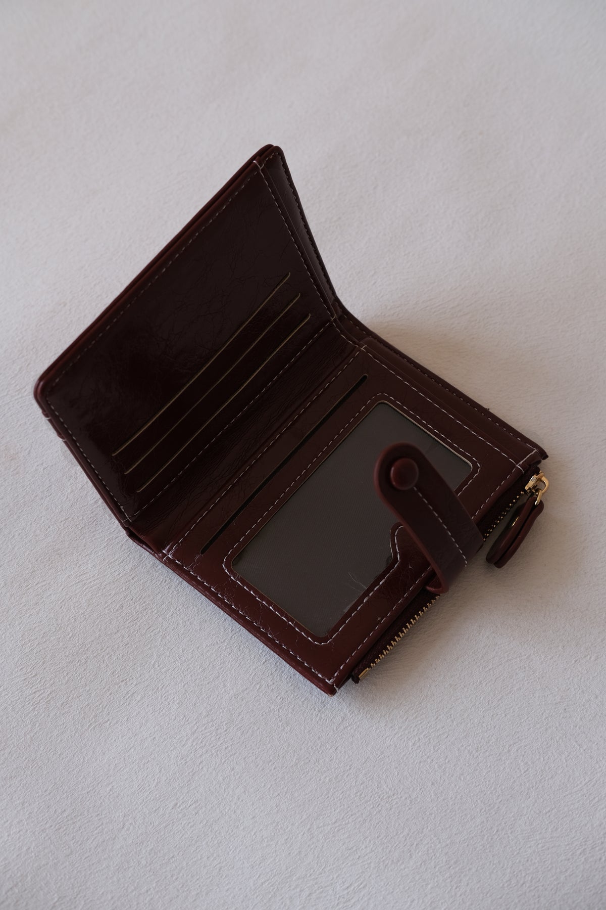 Vivienne Essential Wallet - Wine Red