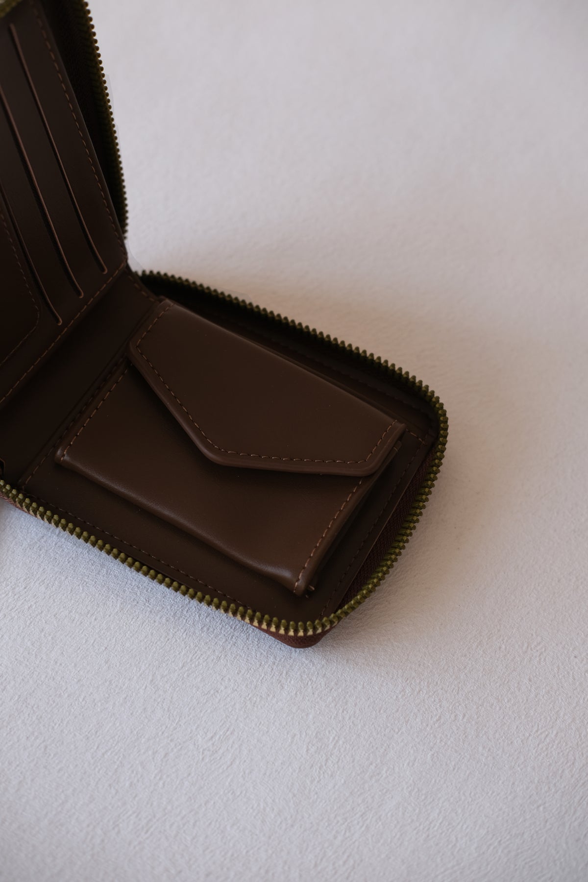 Serene Classic Wallet - Coffee