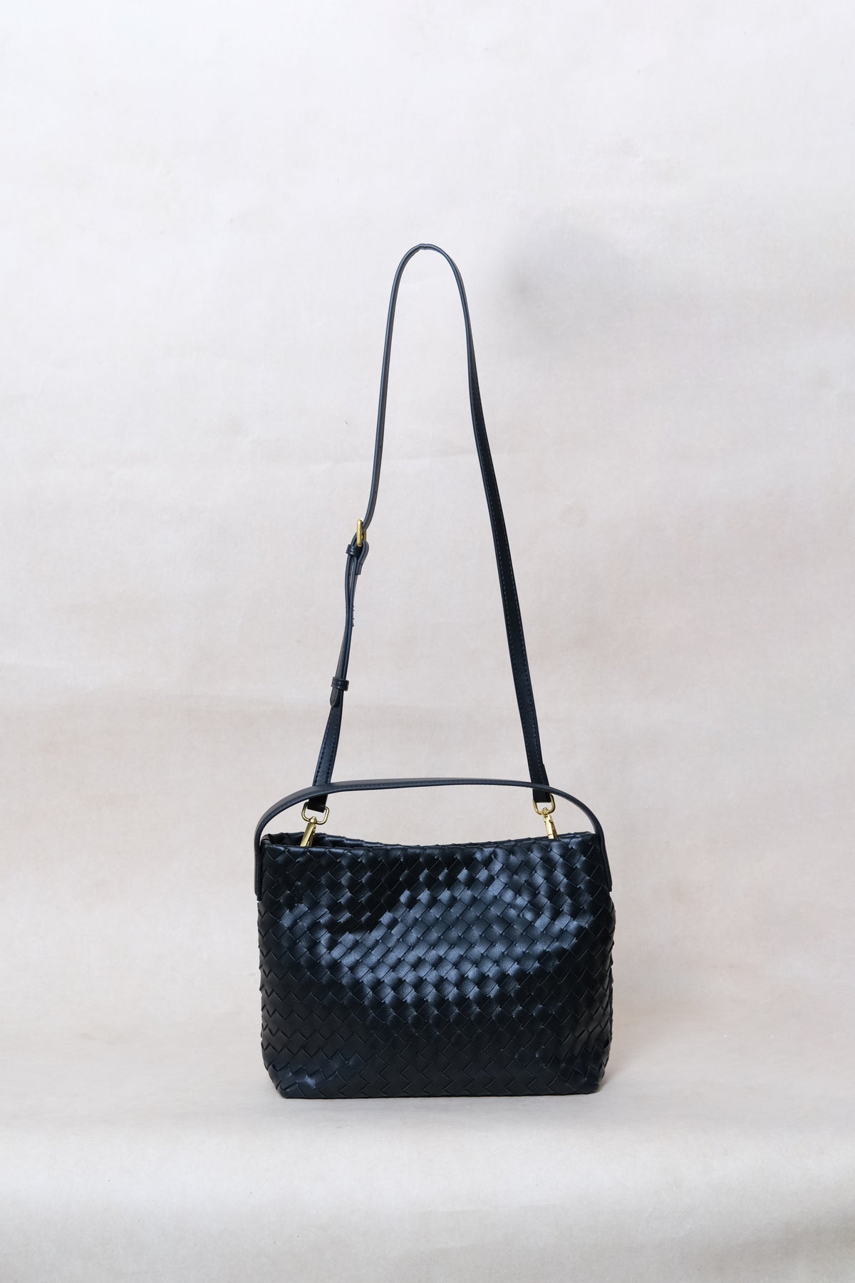 Artisan Veloura Tote Bag - Classic Black