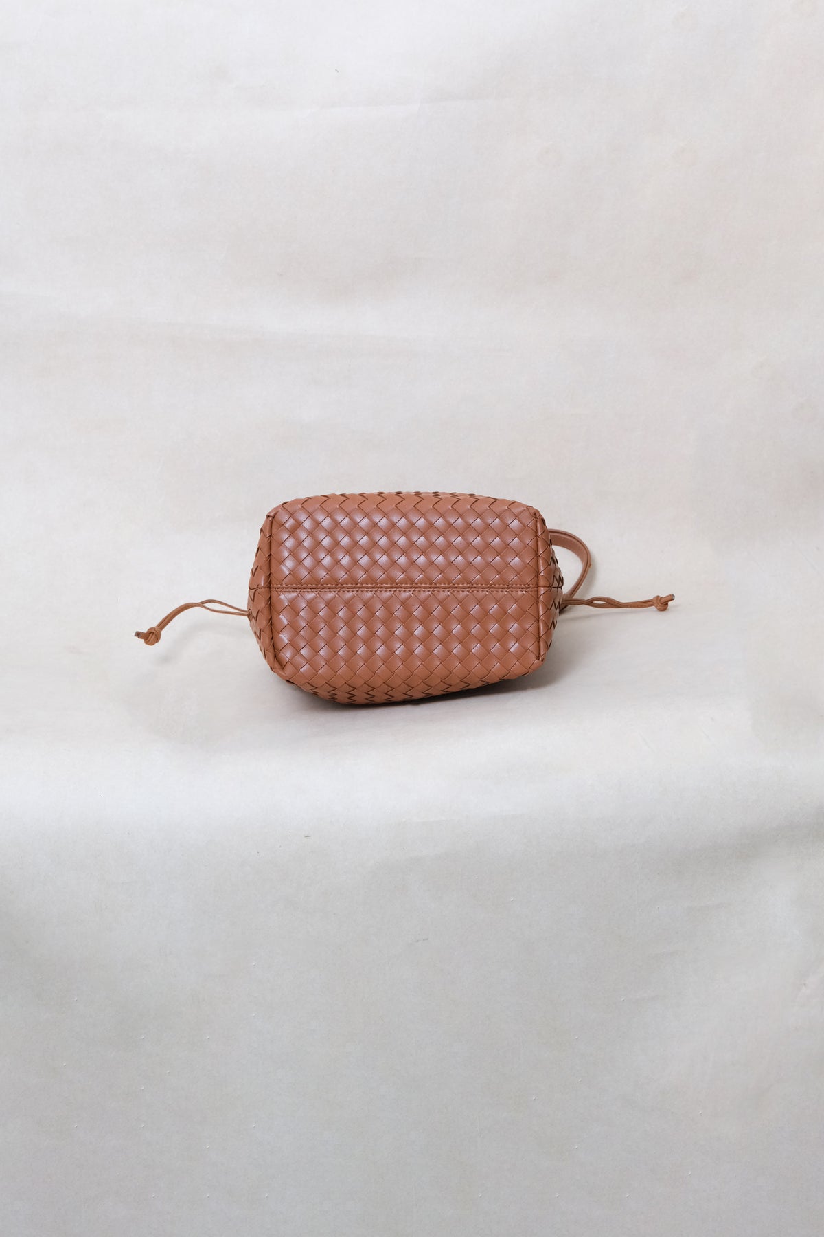 Artisan Classic Slouch Bag - Shinny Chestnut
