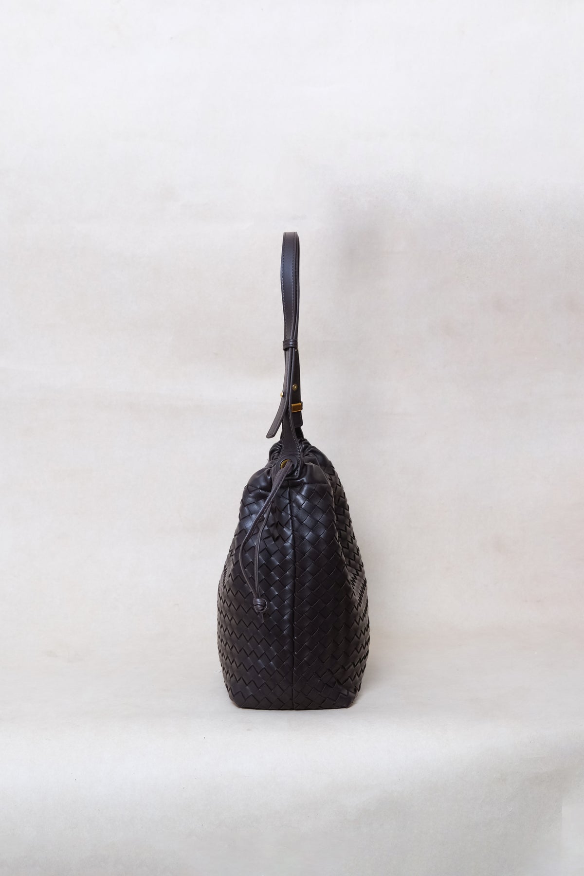 Artisan Classic Slouch Bag - Black Currant